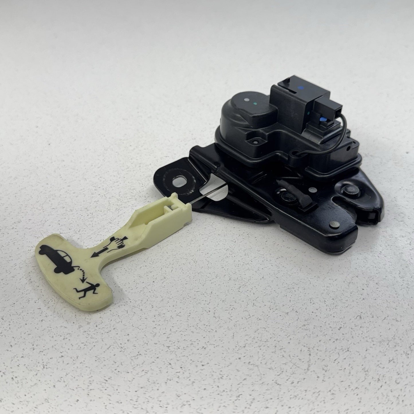 11-23 Dodge Challenger Charger Rear Trunk Latch Lock Actuator 04589217AF OEM
