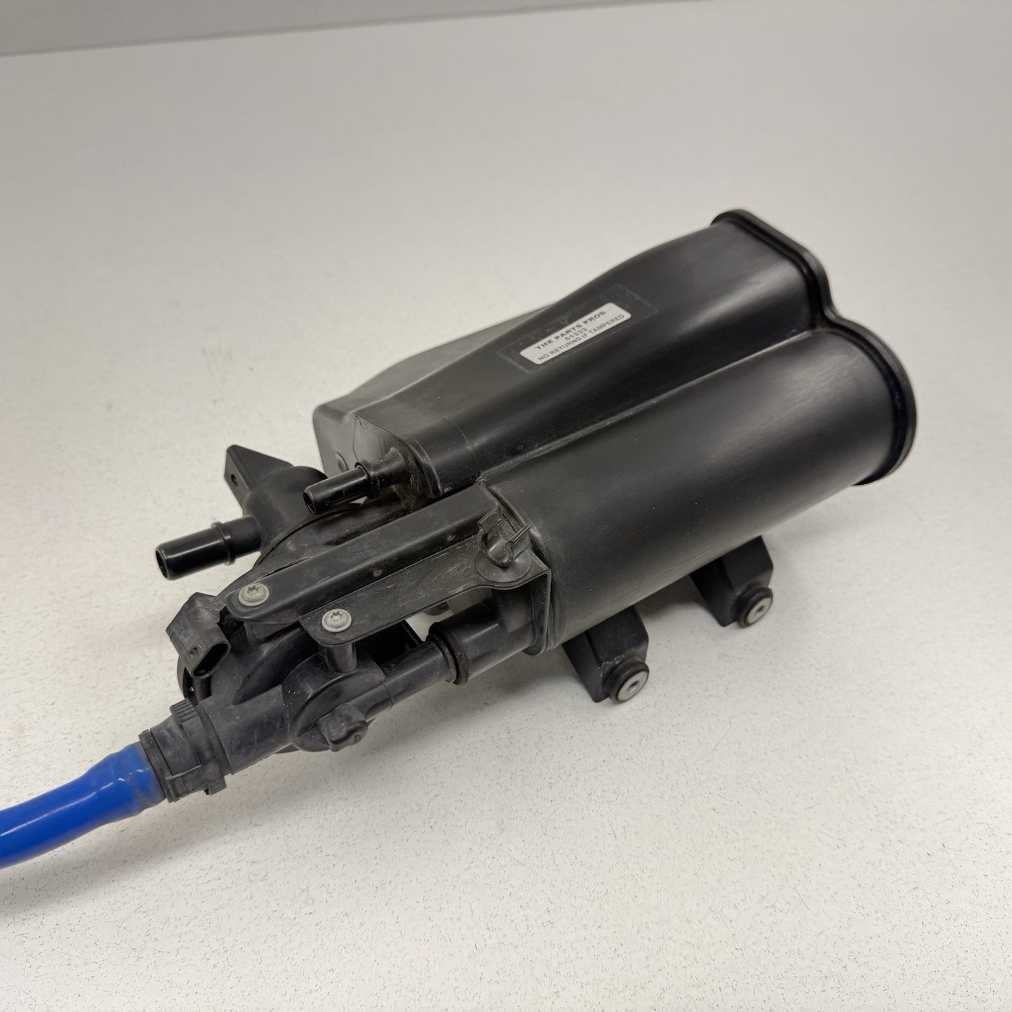 BMW F80 F82 F87 M2 M3 M4 Fuel Evap Vapor Charcoal Emission Canister 7244151 OEM