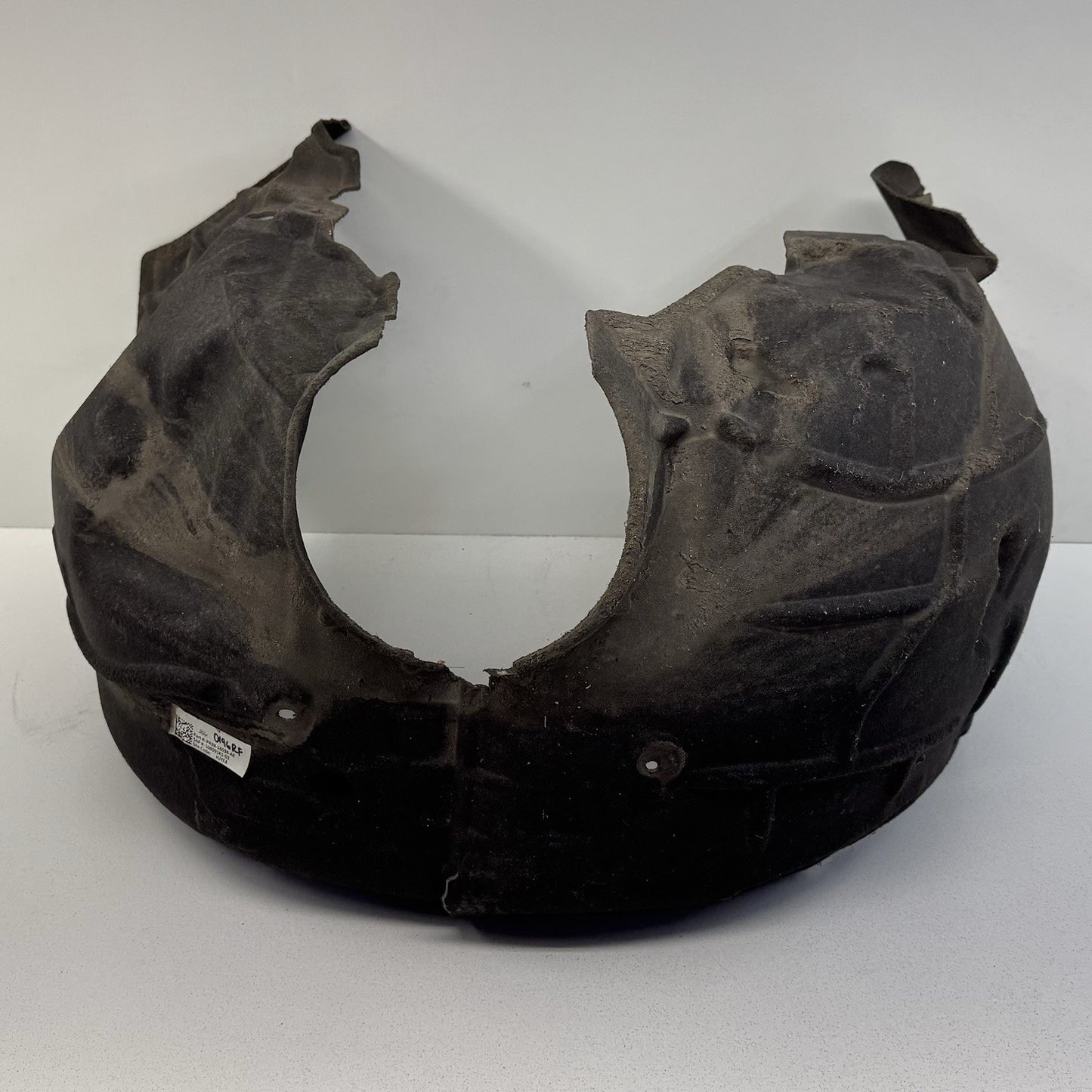 24-26 Ford Mustang GT Passenger Right Front Fender Liner Wheel Splash Guard OEM
