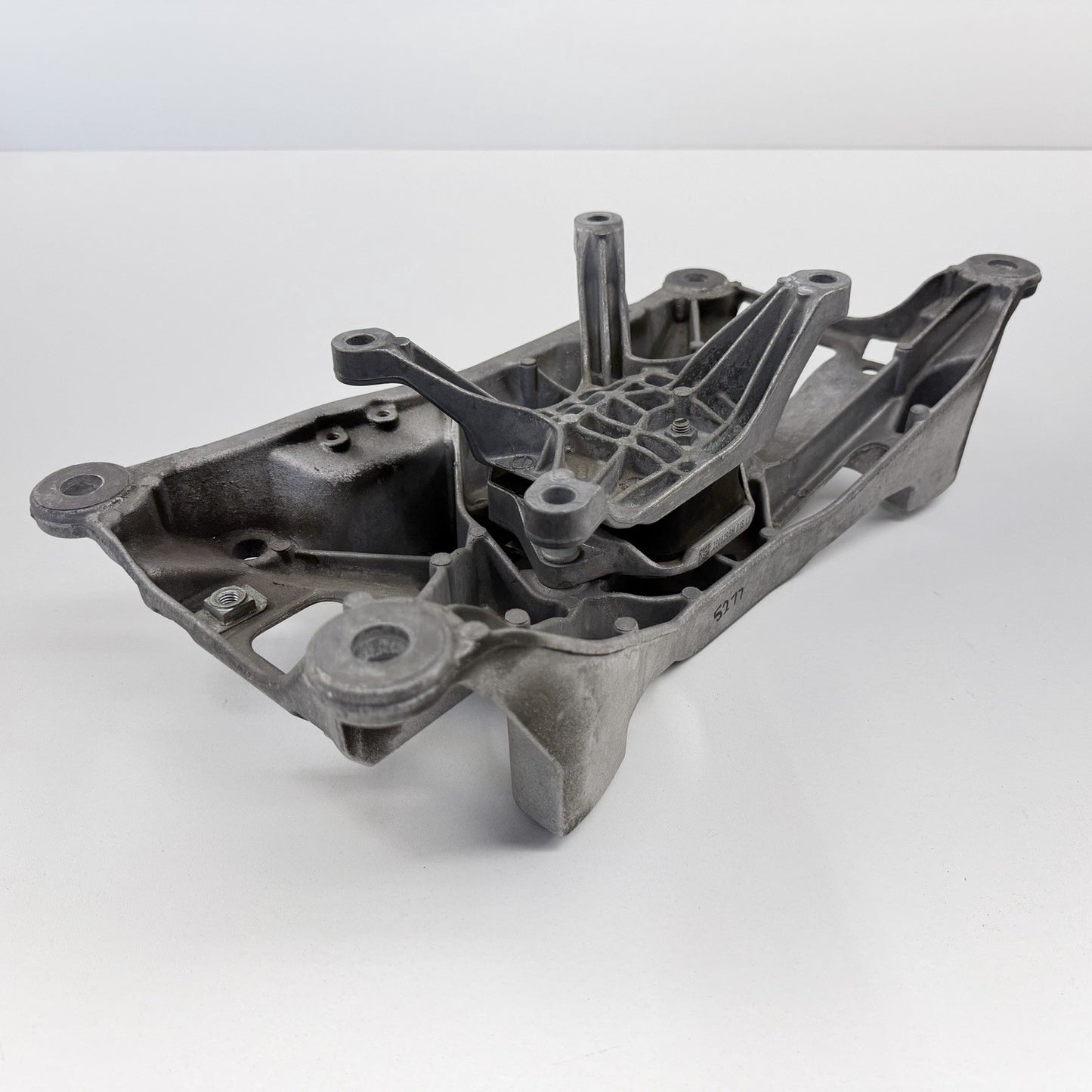 17-24 Audi A4 S4 Transmission Mount Support Bracket Crossmember Brace OEM