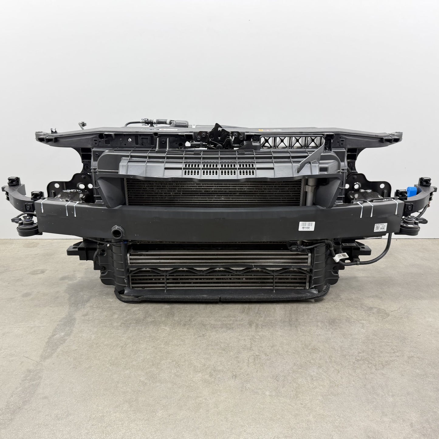 22-23 Hyundai Elantra N Radiator Support W/ Radiator Condenser Fan Assembly OEM