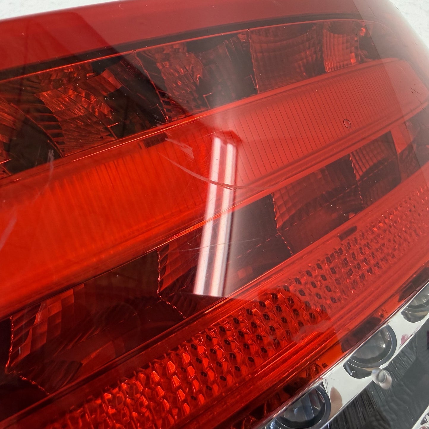 2012-2014 Mercedes C250 W204 Passenger Right Rear Taillight Tail Light Lamp OEM