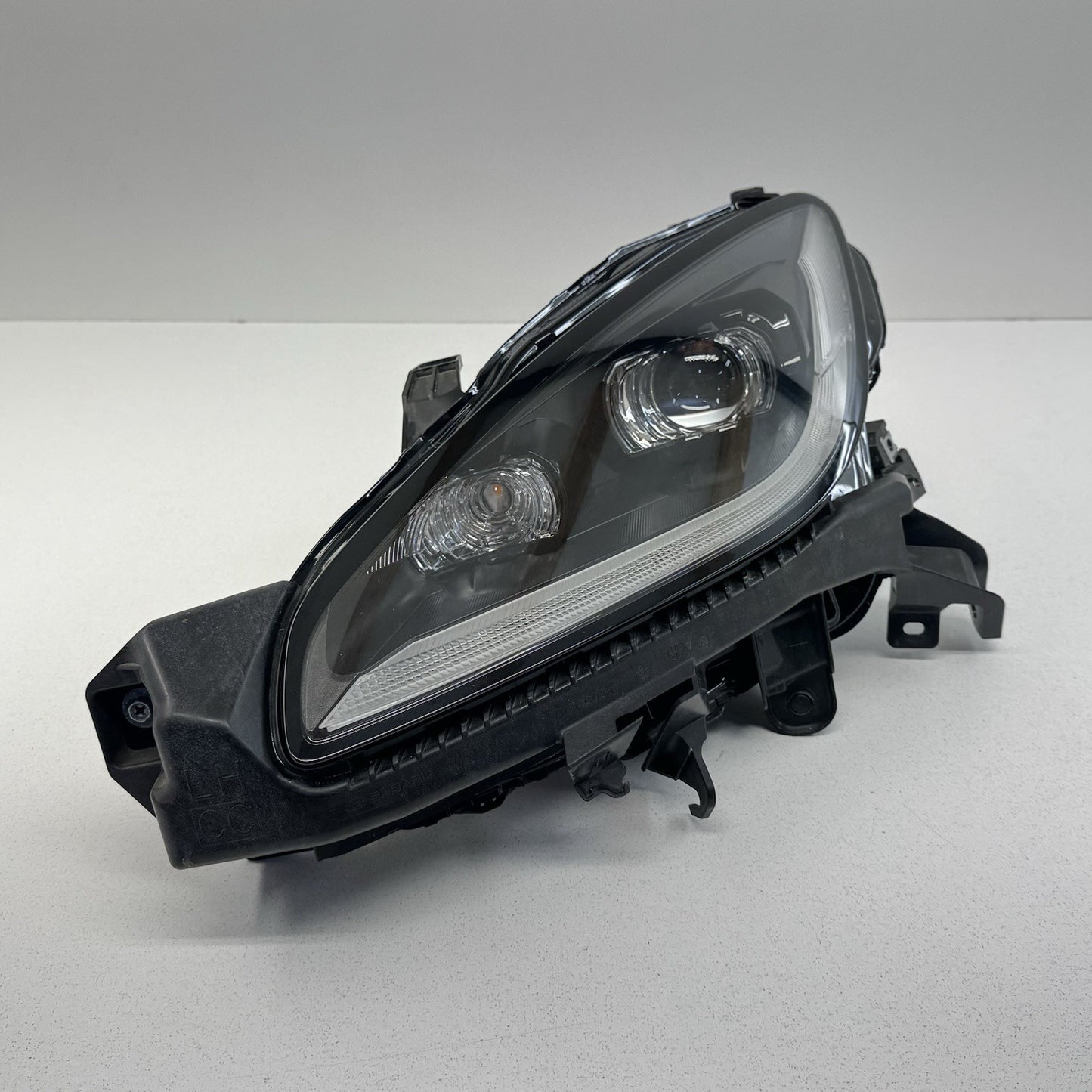 22-26 Toyota GR86 Base Left Front W/O Adaptive Headlight Head Light Lamp OEM