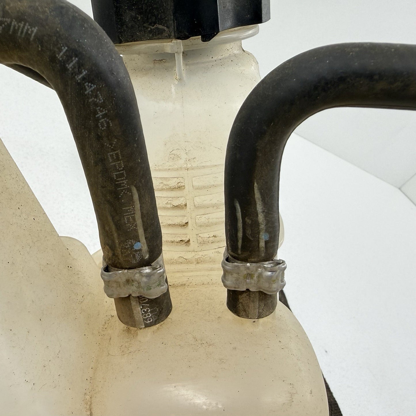 19-25 Ram 2500 3500 Coolant Reservoir Overflow Expansion Tank Bottle OEM