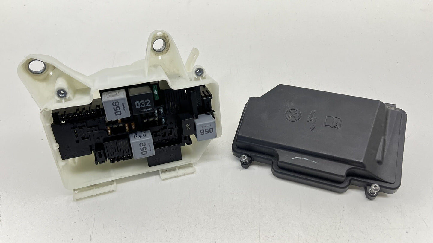 15-18 MERCEDES-BENZ C63S W205 RIGHT REAR ENGINE BAY FUSE RELAY JUNCTION BOX OEM