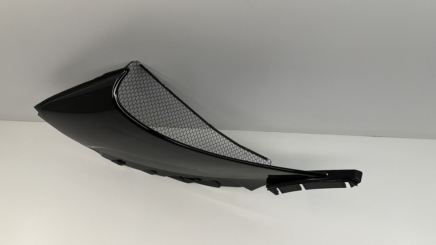 15-17 MCLAREN 650S SPIDER PASSENGER RIGHT REAR FENDER BLADE PANEL AIR VENT OEM