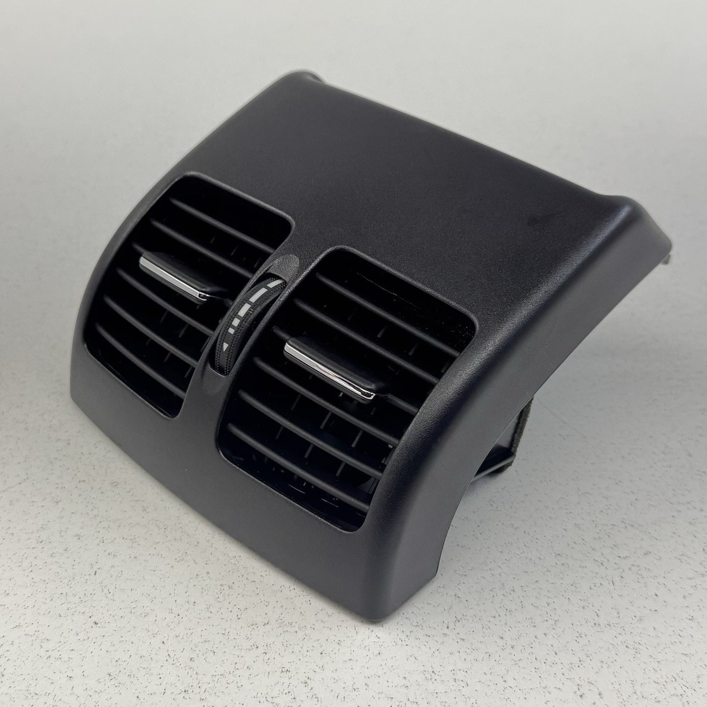 08-14 Mercedes W204 C250 Rear Center Console AC Air Outlet Vent Grille Black OEM