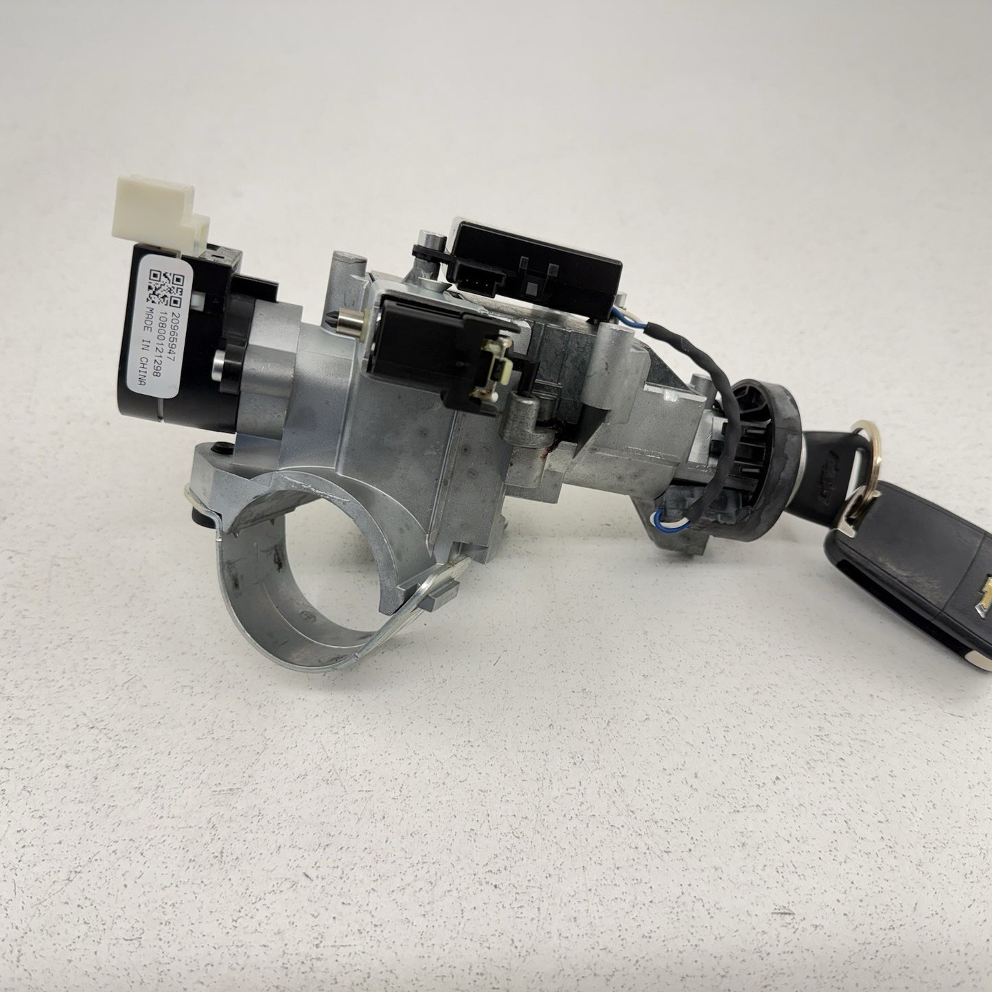 10-15 Chevrolet Camaro Steering Column Ignition Switch Cylinder With Key OEM