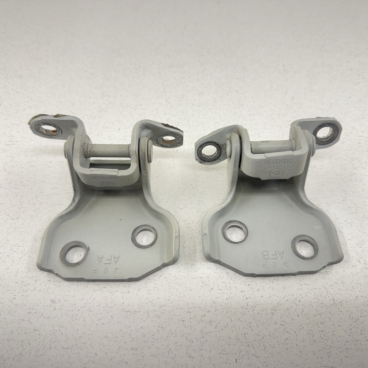 13-20 Subaru BRZ 86 FR-S Driver Left Door Hinge Pair Upper & Lower W/ Bolts OEM