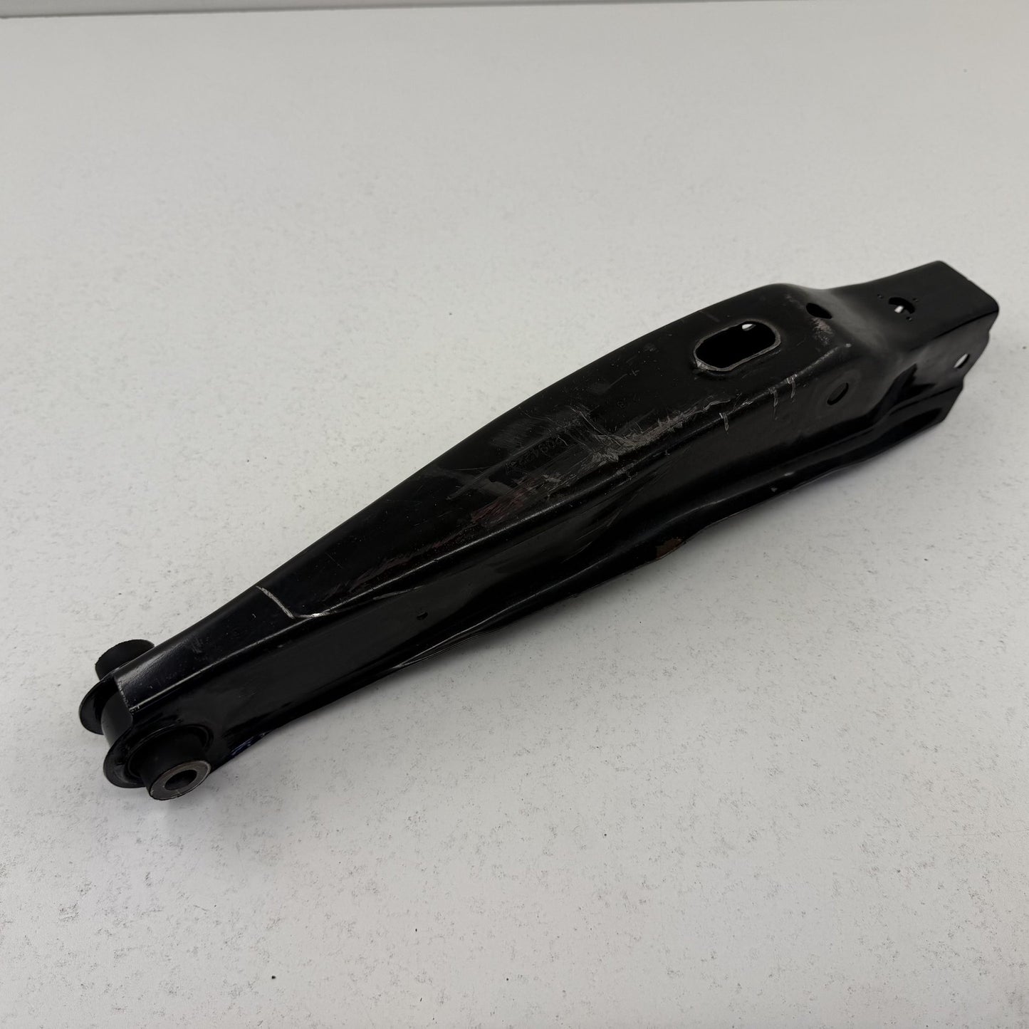 2010-2015 Chevrolet Camaro SS Right Rear Control Arm Suspension Set OEM