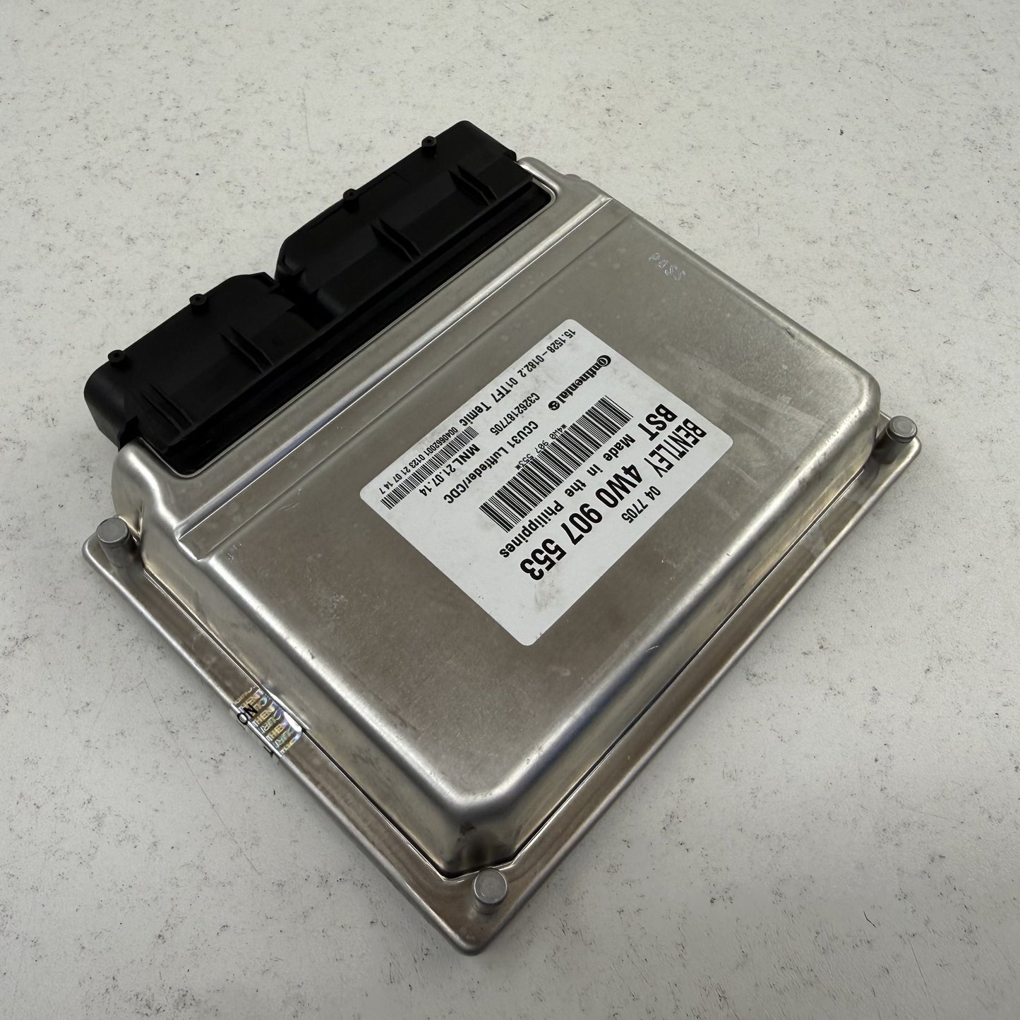 2014-2018 Bentley Flying Spur Air Suspension Control Module 4W0907553 OEM