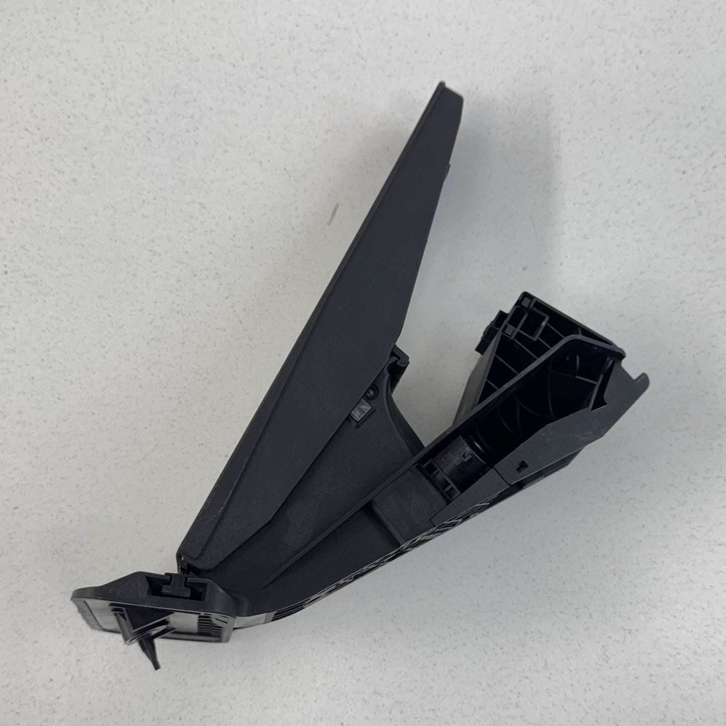 12-16 BMW M5 F10 Gas Pedal Throttle Accelerator 6860784 OEM