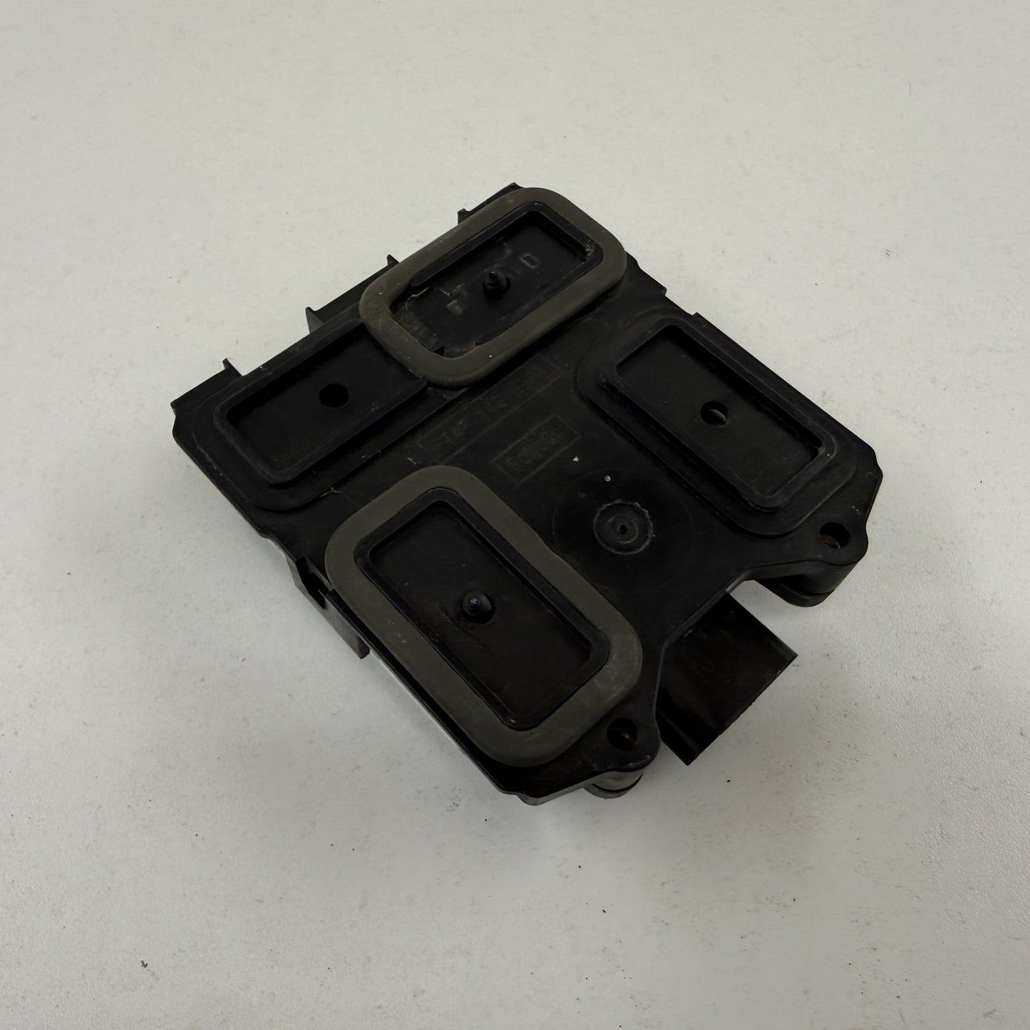 2015-2023 Ford Mustang Blind Spot Radar Sensor Left Or Right FT4T14D453AD OEM