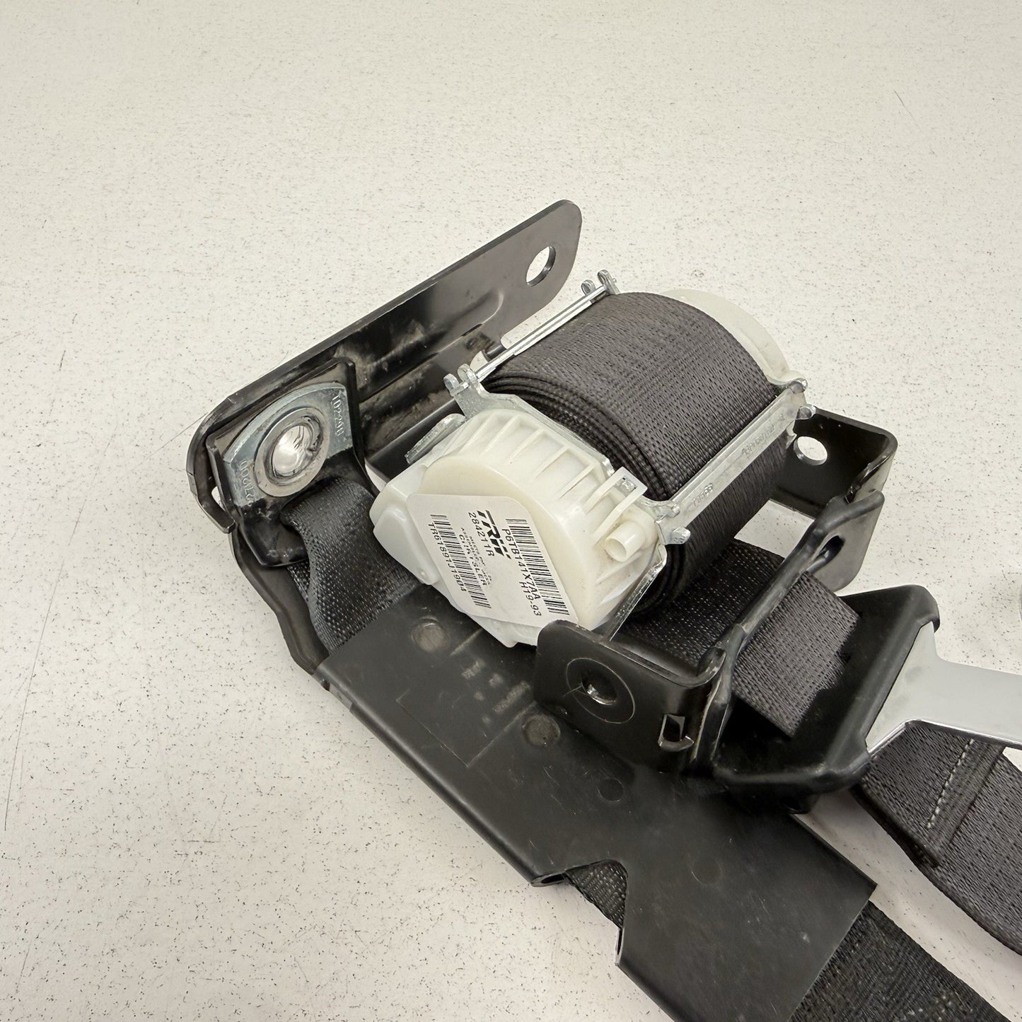 19-24 Ram 2500 3500 Rear Seatbelt Seat Belt Retractor Set Black OEM