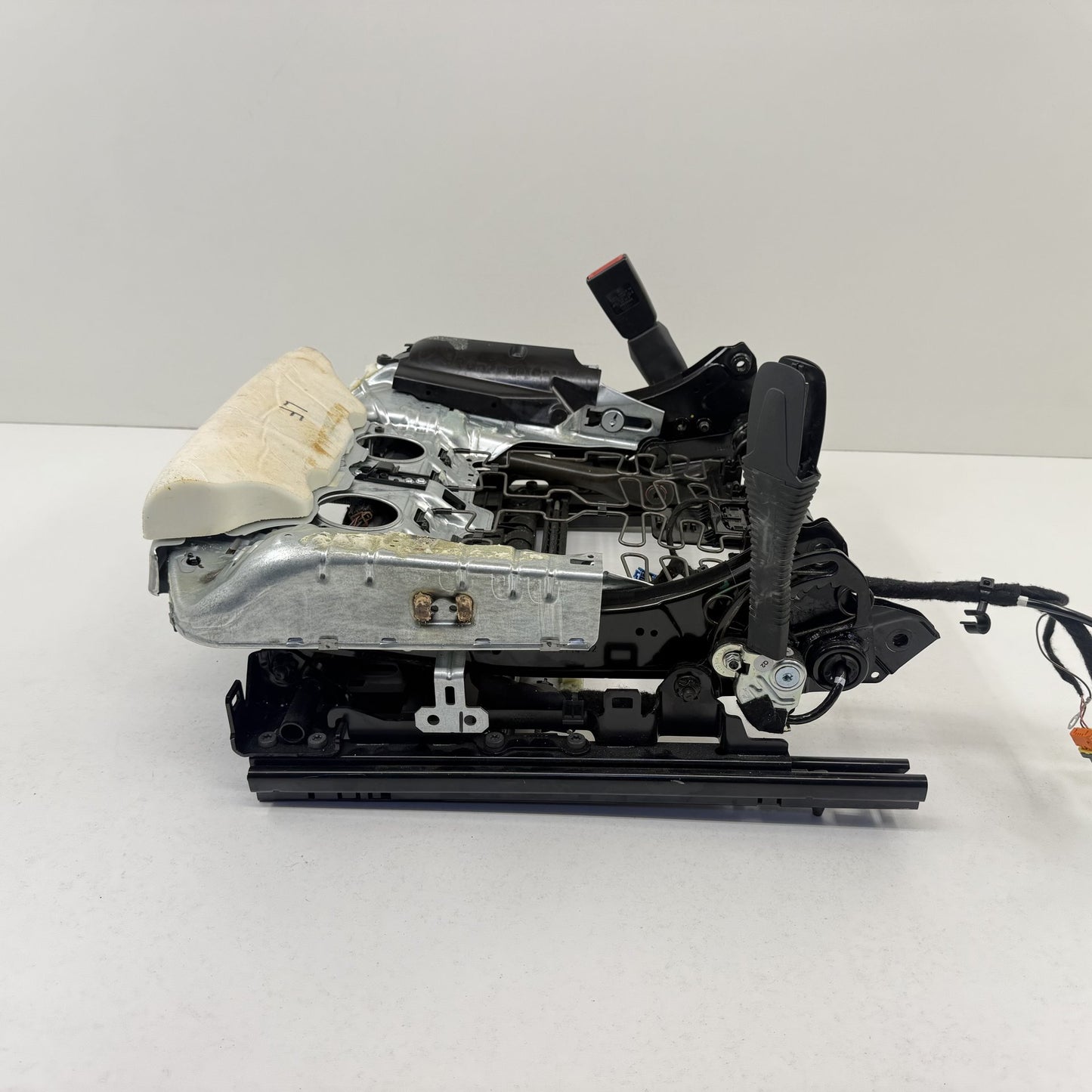 2014-2020 Mercedes-Benz S550 W222 Left Front Lower Seat Track Rail Frame OEM