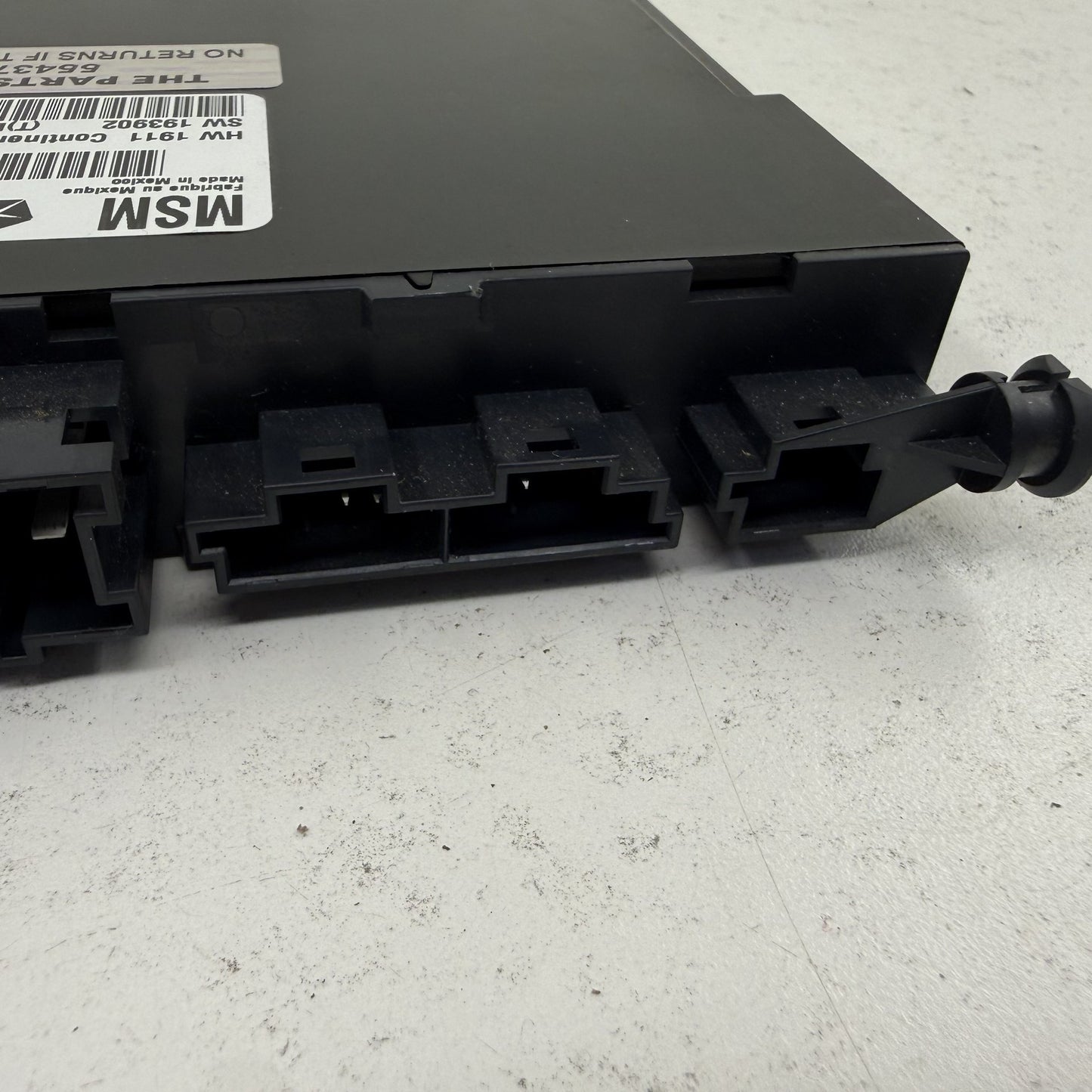 2016-2026 Dodge Durango Front Seat Memory Control Module 68464648AA OEM