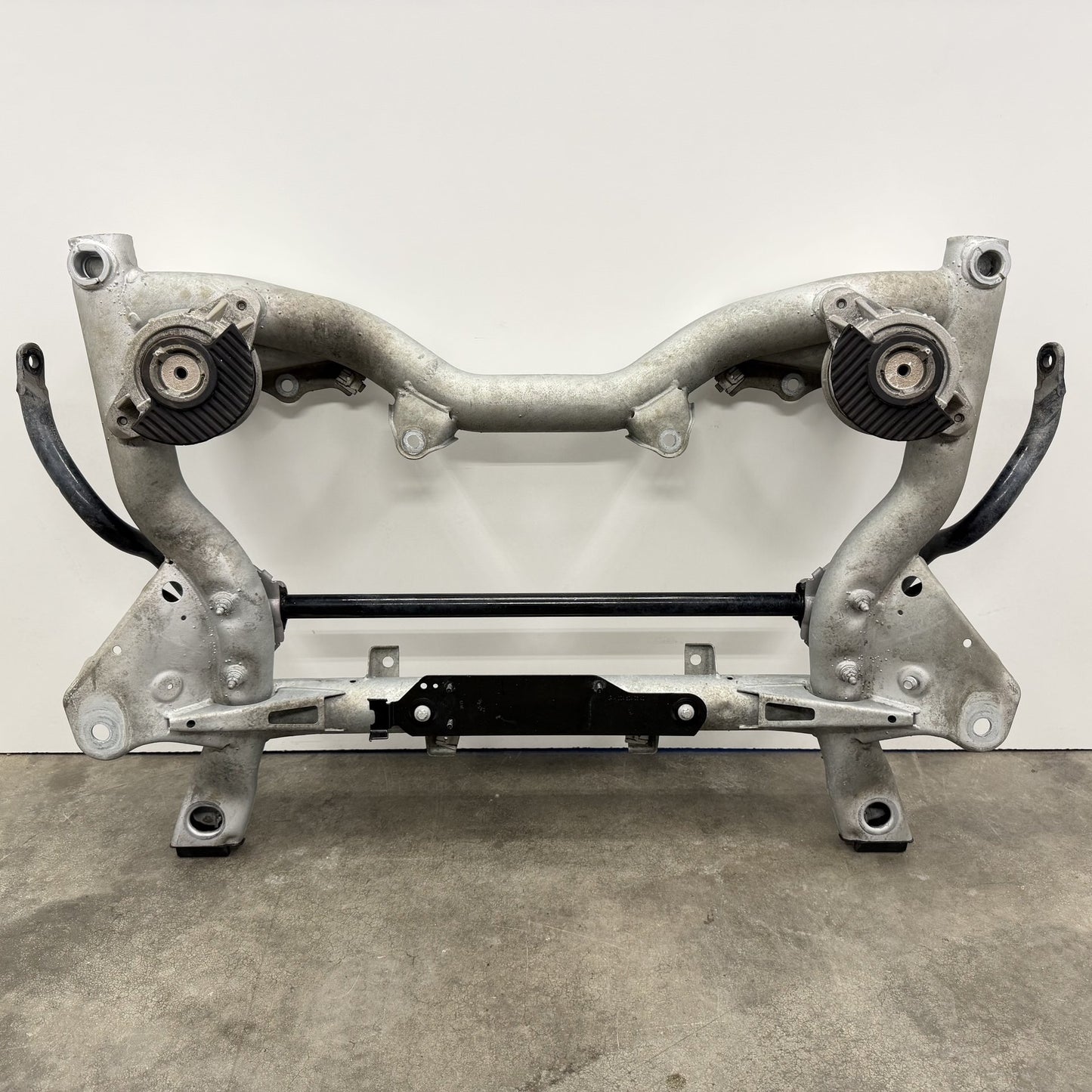 08-14 Mercedes C250 C300 C350 W204 Front Subframe Crossmember Engine Cradle OEM
