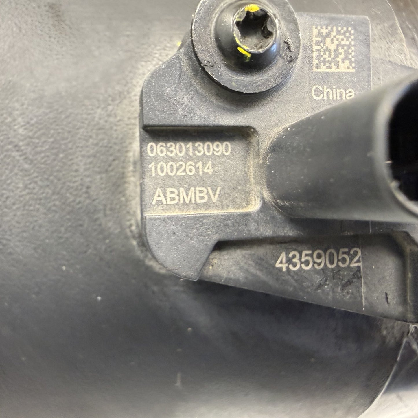 2019-2024 Ram 2500 3500 4500 5500 Cummins Air Cleaner Box Filter Intake Box OEM