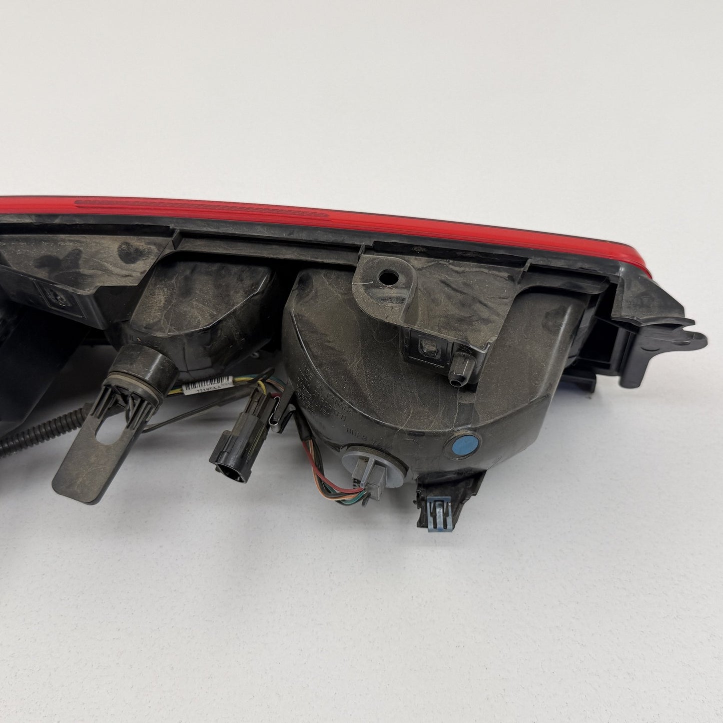 2014-2015 Chevrolet Camaro Right Rear Halogen Taillight Tail Light Lamp OEM