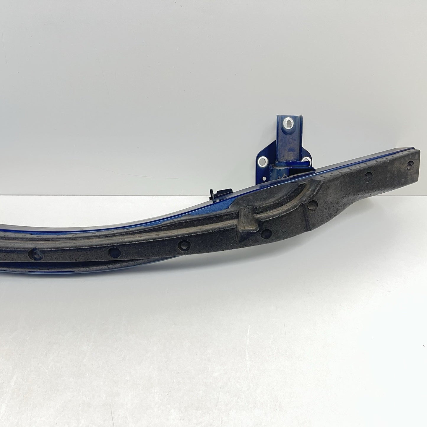 14-17 MASERATI QUATTROPORTE FRONT REINFORCEMENT BAR IMPACT ABSORBER W/ FOAM OEM
