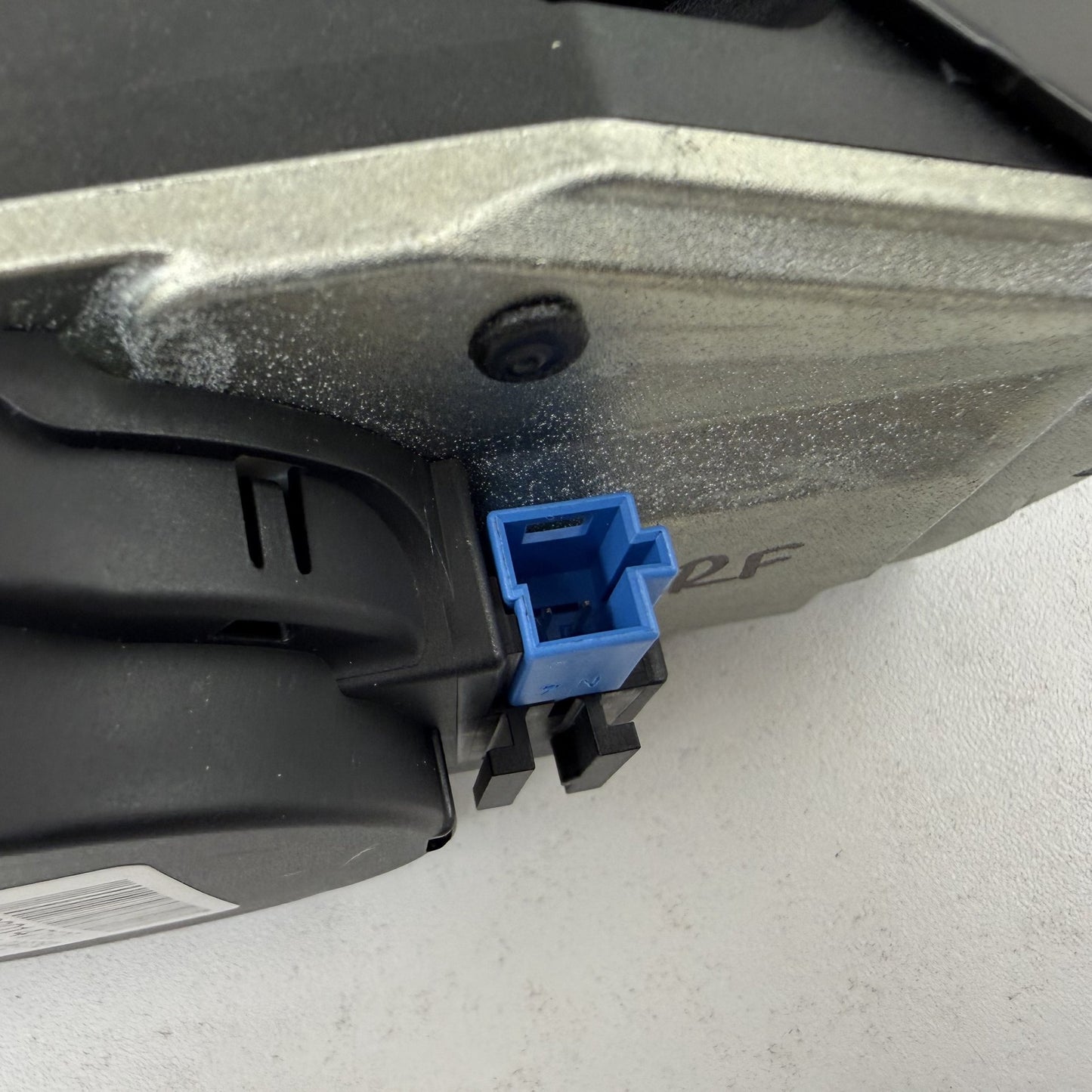 2014-2017 Mercedes S550 W222 Right Front Seatbelt Seat Belt Retractor Black OEM