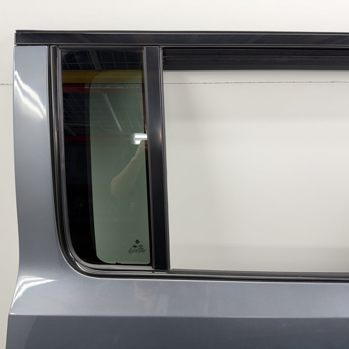 2022-2024 Rivian R1S Passenger Right Rear Door Shell Complete W/ Glass OEM