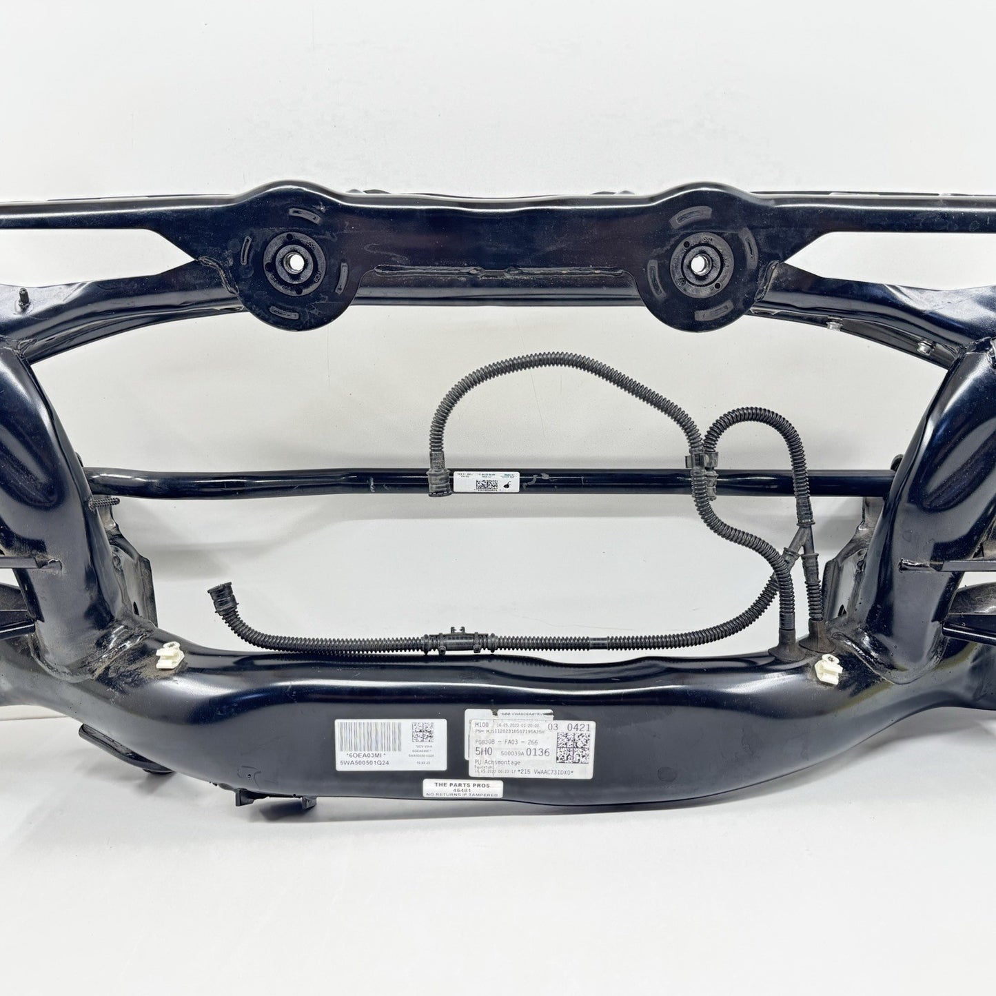 22-25 VOLKSWAGEN GOLF R MK8 REAR SUBFRAME CROSSMEMBER CRADLE WITH SWAY BAR OEM