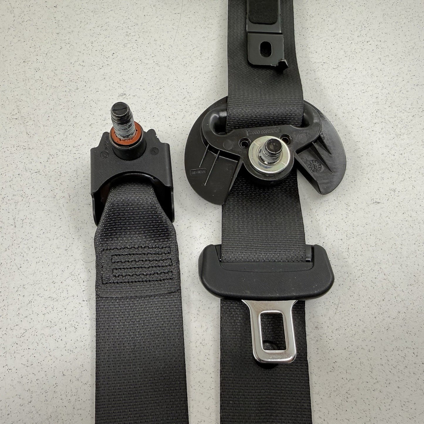 22-26 Hyundai Elantra N Front Seatbelt Seat Belt Retractor Pair Black OEM