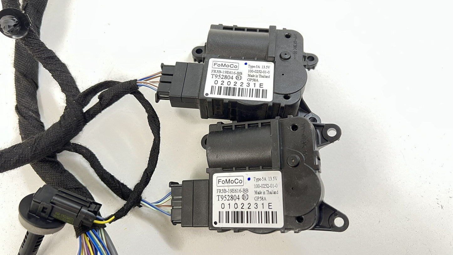 2024 FORD MUSTANG GT HVAC BOX HEATER AC FLAP MOTOR AIR MIX ACTUATOR SET OEM