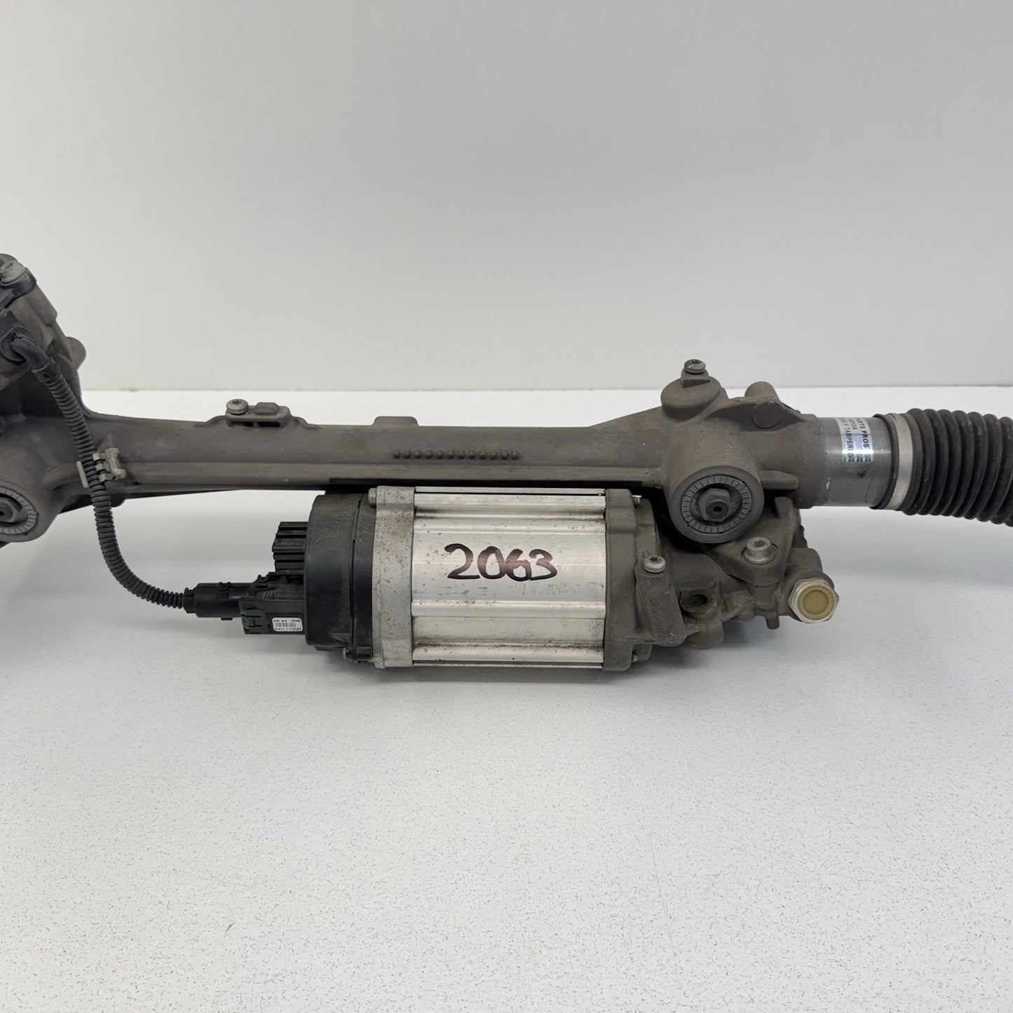 08-09 Audi TT Power Steering Gear Rack And Pinion 8J1 909 143 C OEM