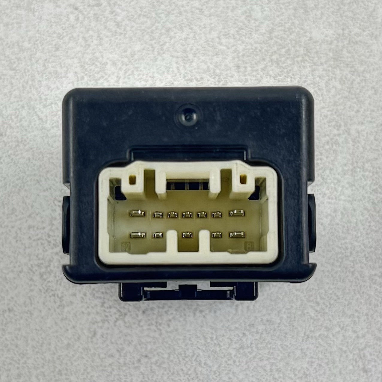 23-25 Toyota Prius Driver Left Front Seat Heater Control Module 87501-33010 OEM