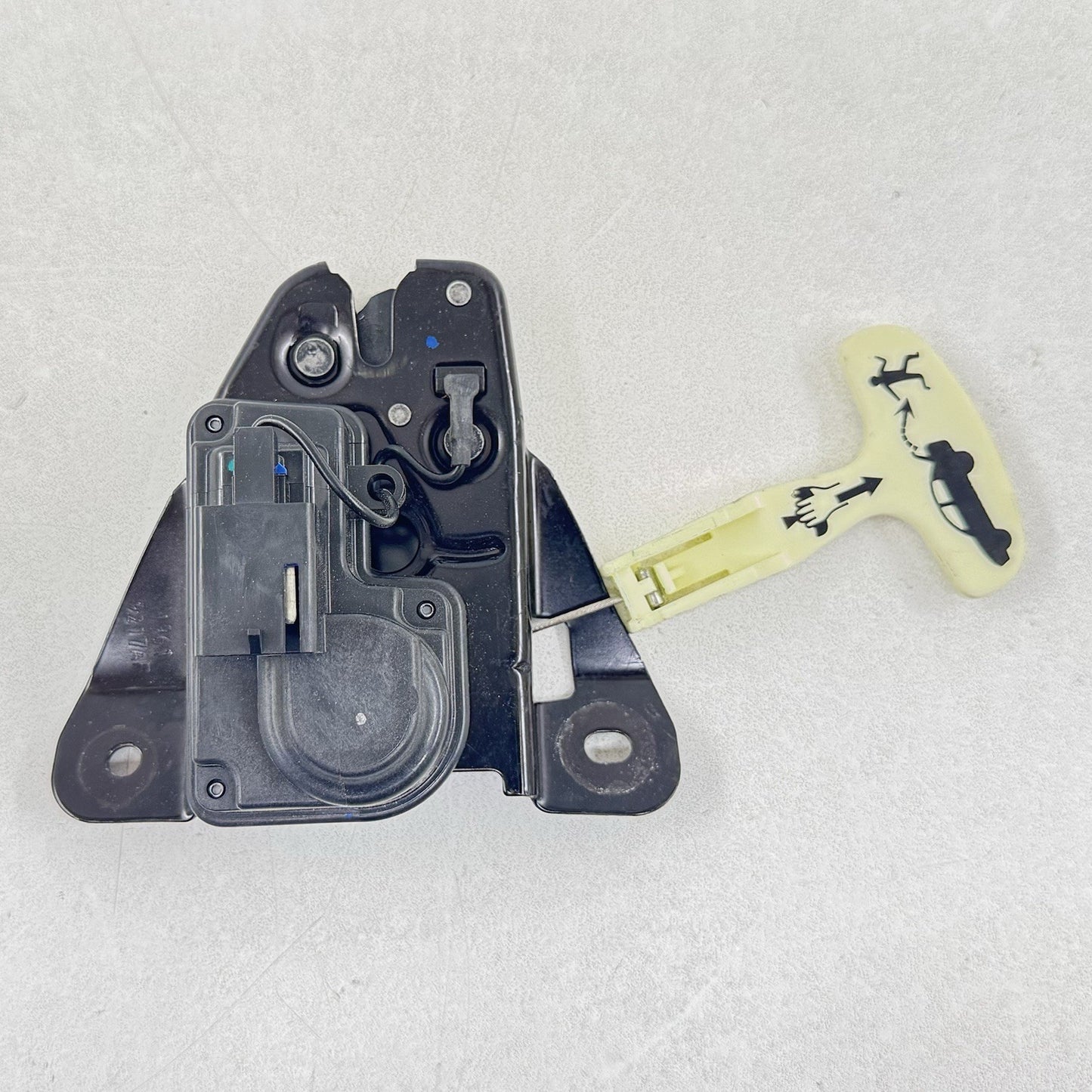 11-23 Dodge Challenger Charger Rear Trunk Latch Lock Actuator 04589217AF OEM