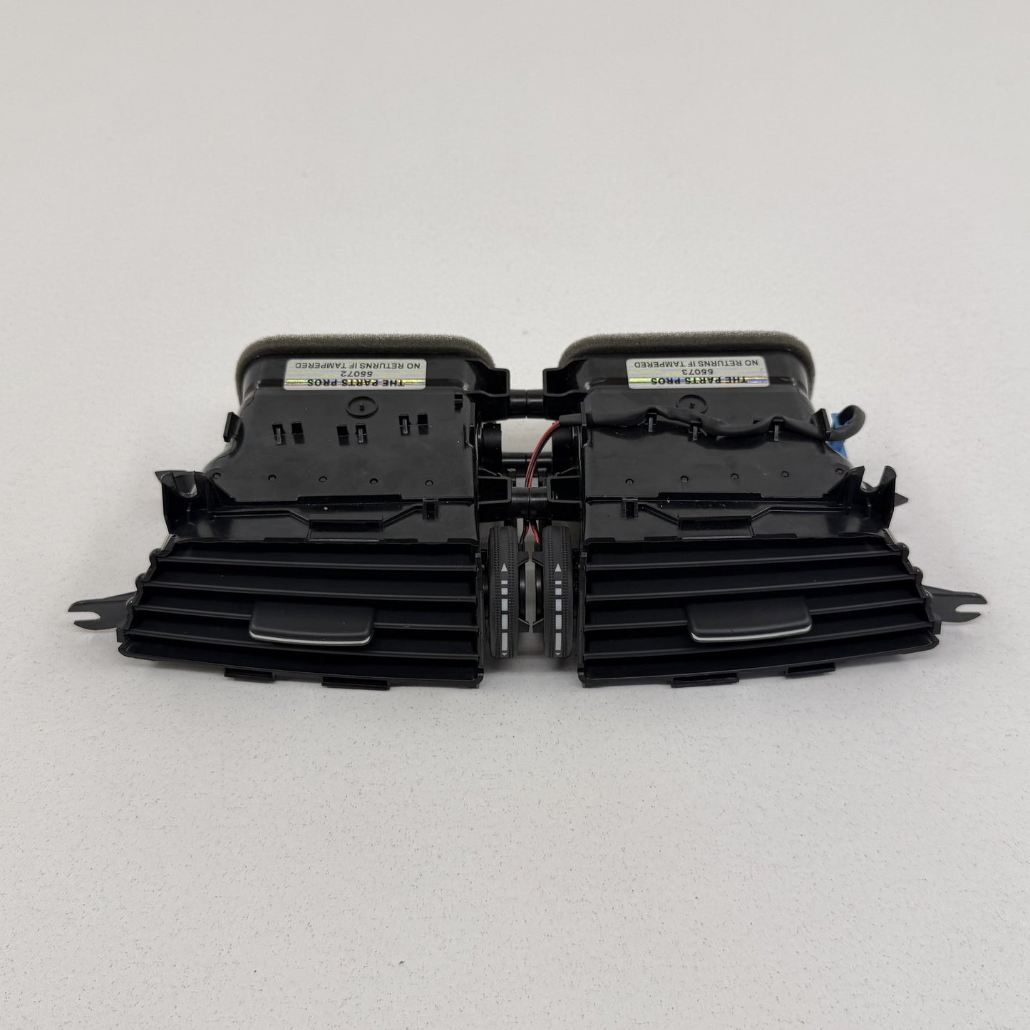 2012-2014 Mercedes-Benz C250 W204 Center Dash A/C Air Vent 2048306154 OEM