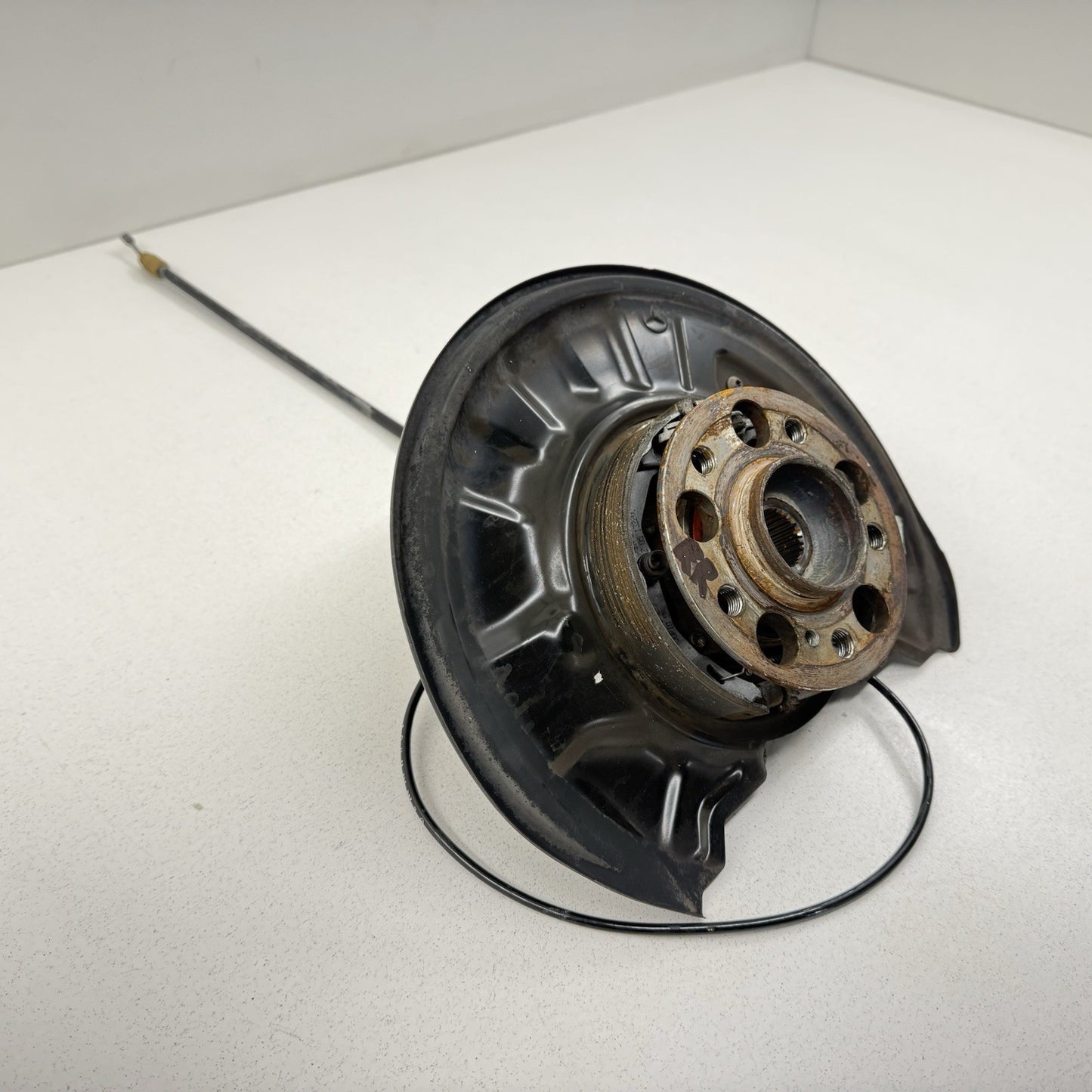 08-14 Mercedes W204 C250 Right Rear Spindle Knuckle Hub Wheel Bearing OEM