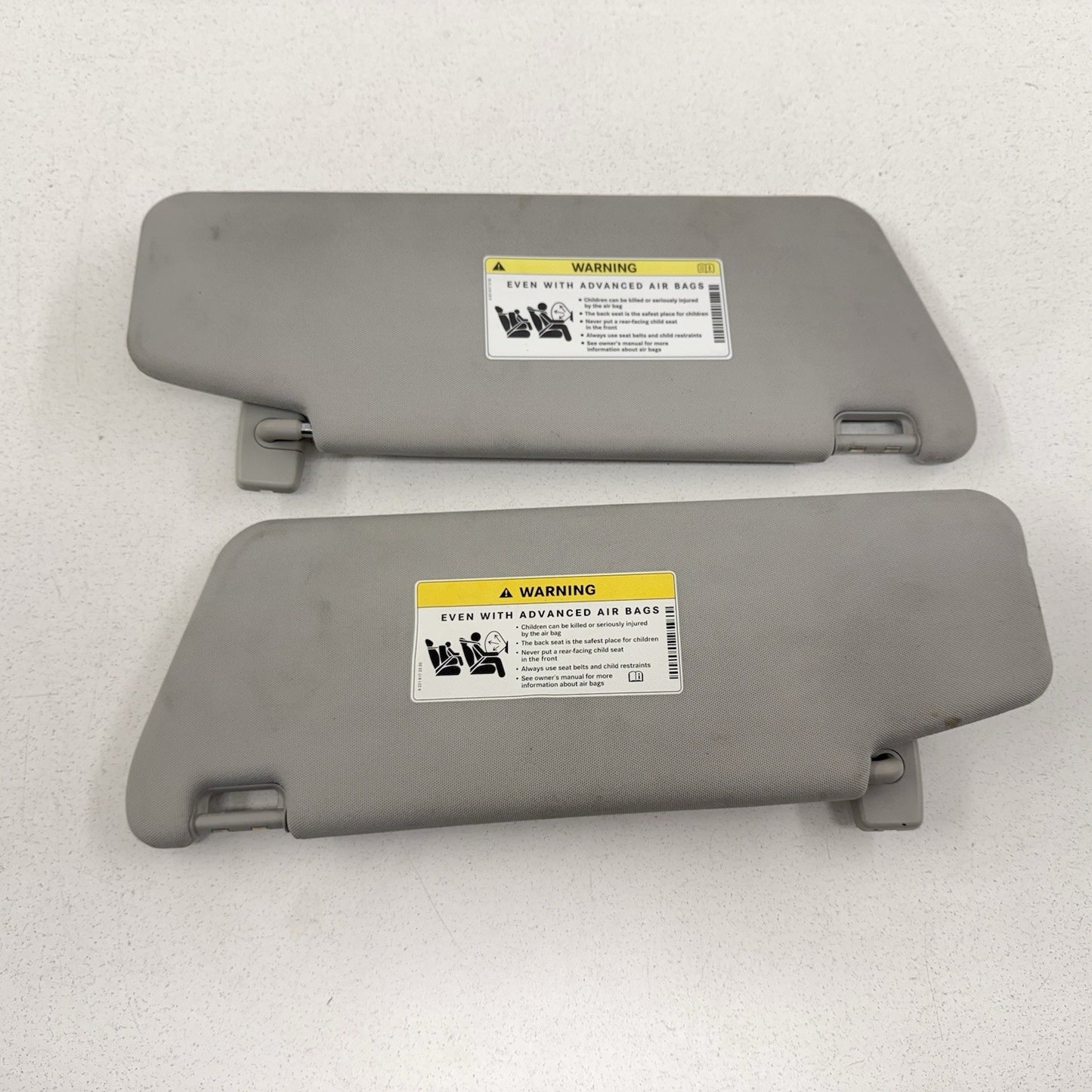 12-14 Mercedes W218 CLS550 Sunvisor Sun Visor Shade Pair Left & Right Gray OEM