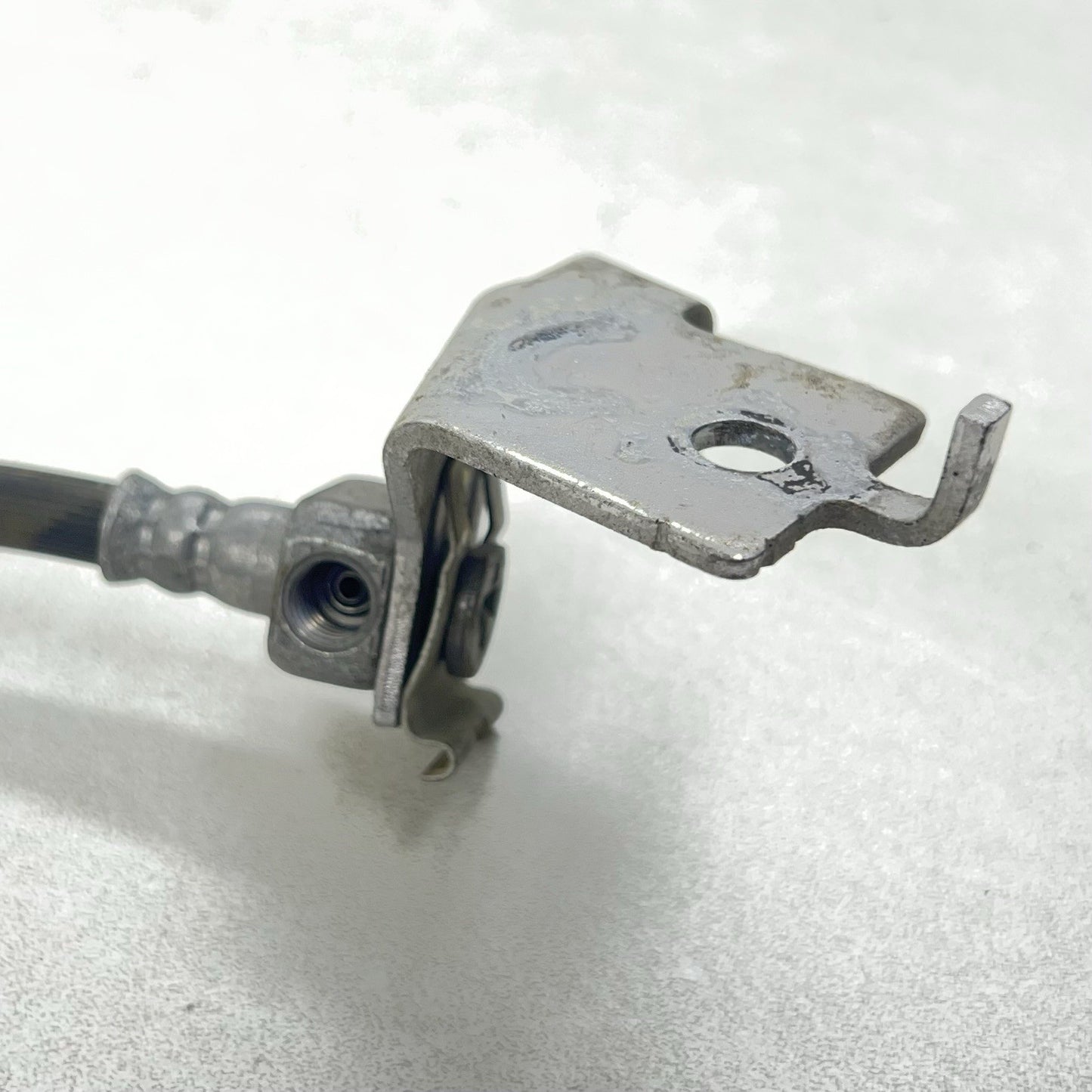 15-23 FORD MUSTANG GT LEFT REAR CALIPER BRAKE WITH BRAKE CABLE FR3C-2K328-CS OEM