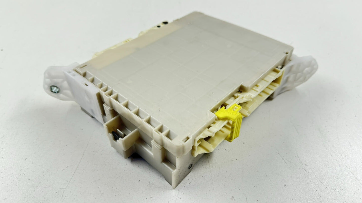 22-23 Toyota GR86 Integrated Body Control Module Fuse Relay Junction Box OEM