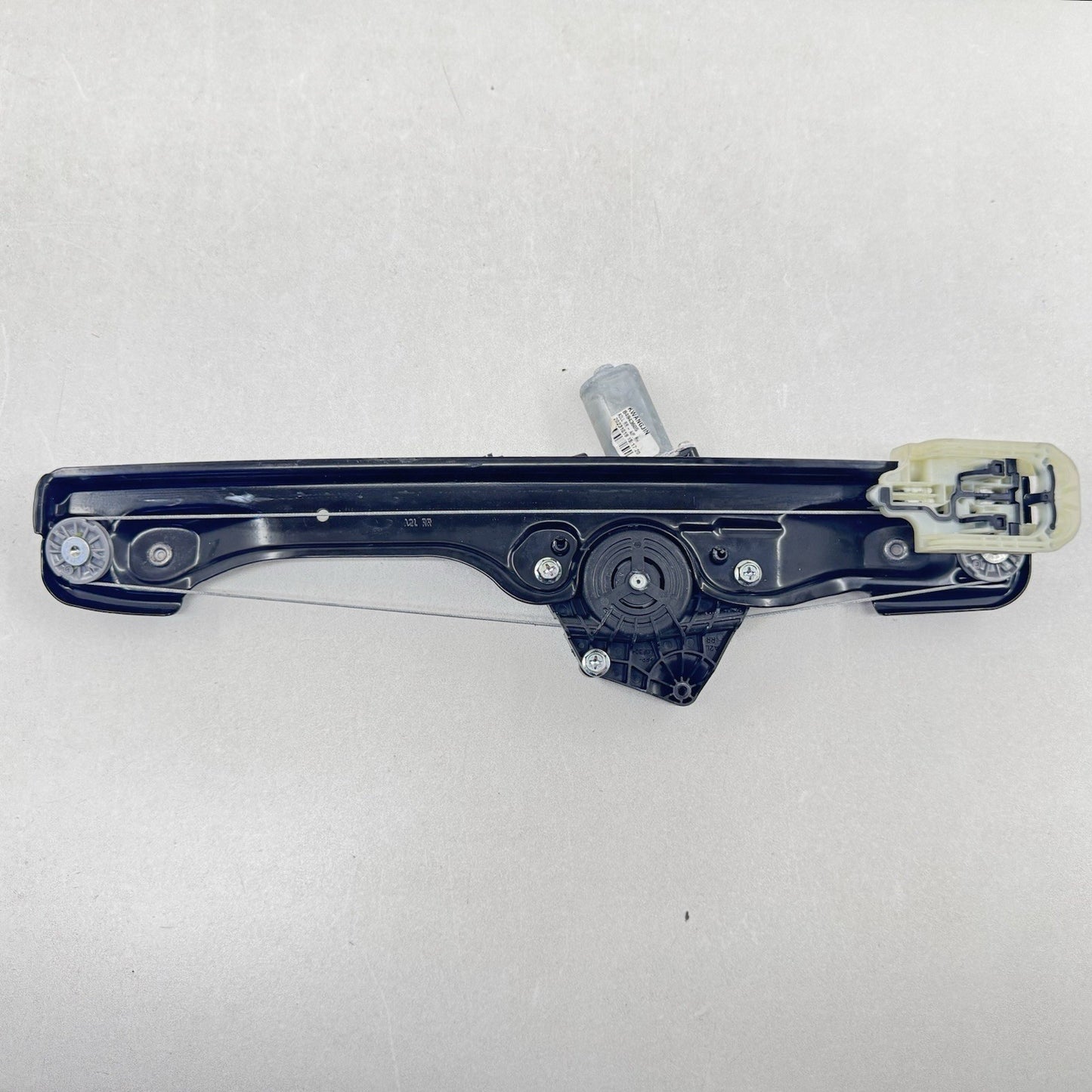 22-25 CADILLAC CT5 V BLACKWING RIGHT REAR DOOR GLASS WINDOW REGULATOR MOTOR OEM