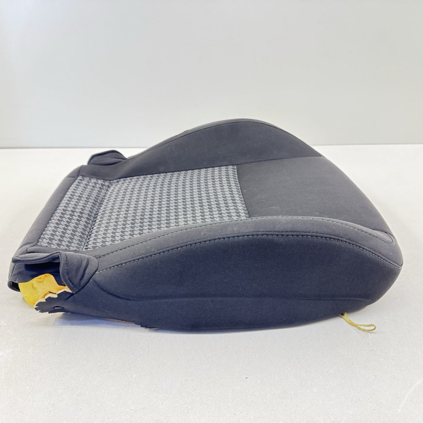 15-23 Dodge Challenger Passenger Right Front Lower Seat Cushion Cover Cloth OEM