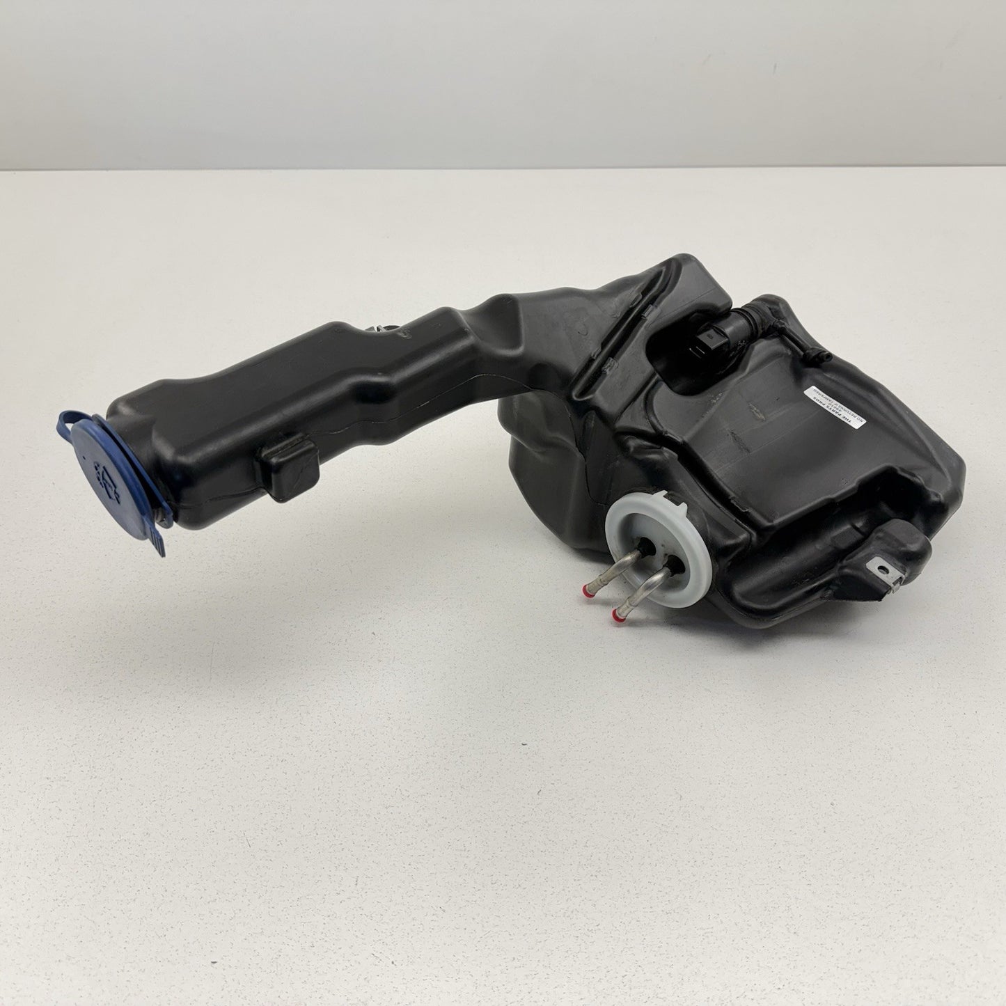 08-14 Mercedes W204 C250 C300 C350 Windshield Washer Reservoir Bottle Tank OEM