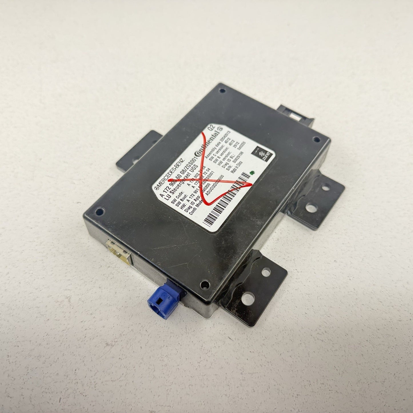 10-16 Mercedes W212 E350 Communication Interface Control Module 1729006008 OEM