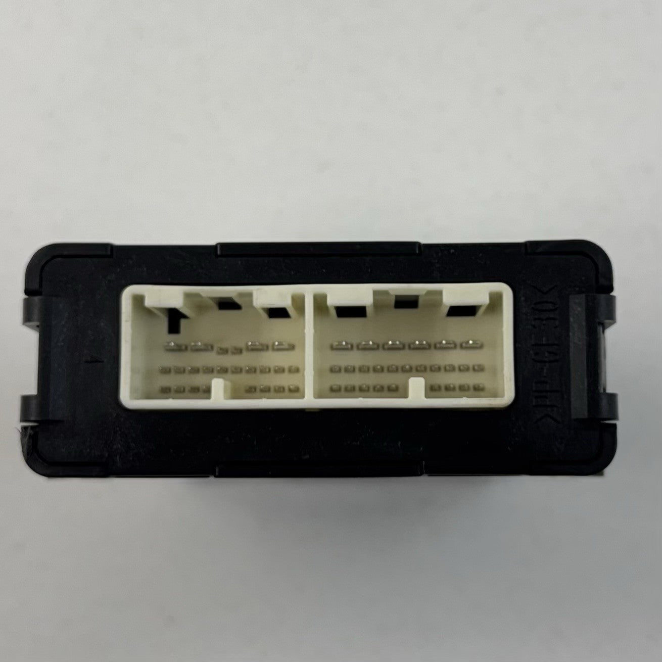 14-17 Toyota Prius V Transmission Gearbox Control Module TCM 89535-12011 OEM
