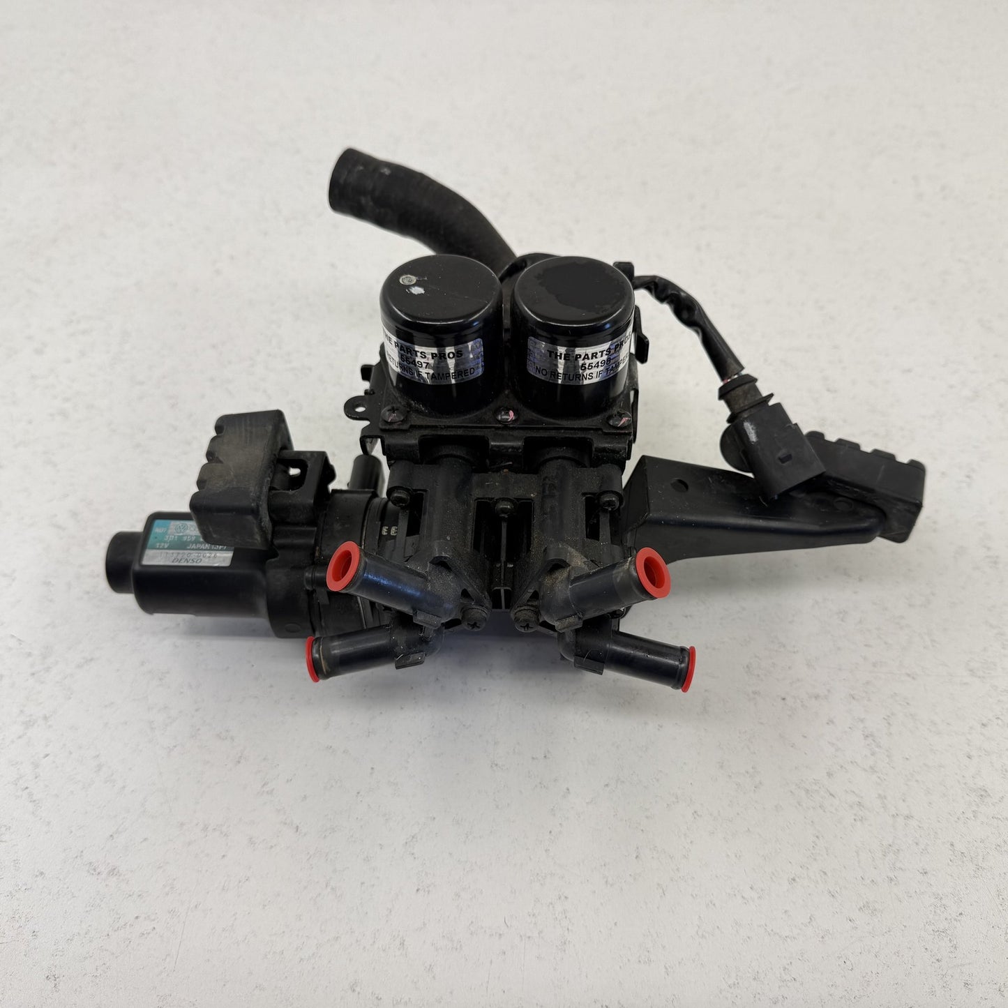 2014-2018 Bentley Flying Spur HVAC Heater Coolant Control Valve 3D1959617D OEM