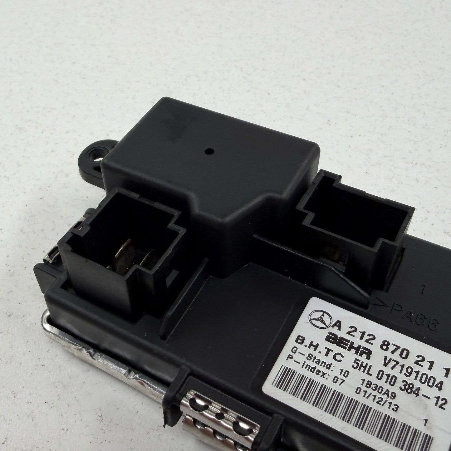 2008-2014 Mercedes-Benz C250 W204 HVAC Blower Motor Resistor 2128702110 OEM
