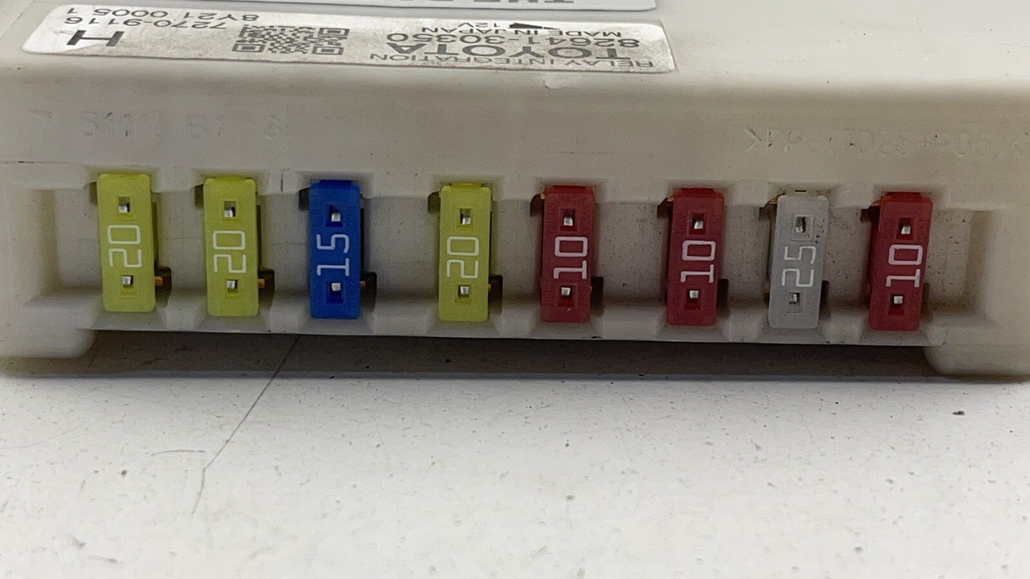 16-20 LEXUS GS F ENGINE BAY FUSE BOX RELAY INTEGRATION MODULE 82641-30350 OEM