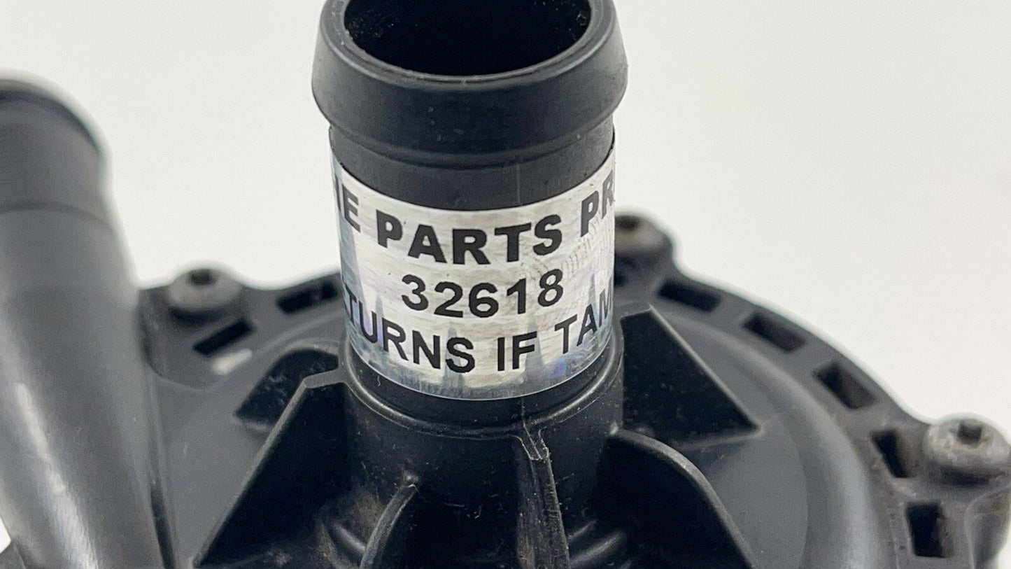 17-20 TESLA MODEL S ELECTRIC AUXILIARY WATER COOLANT PUML 1035348-00-F OEM