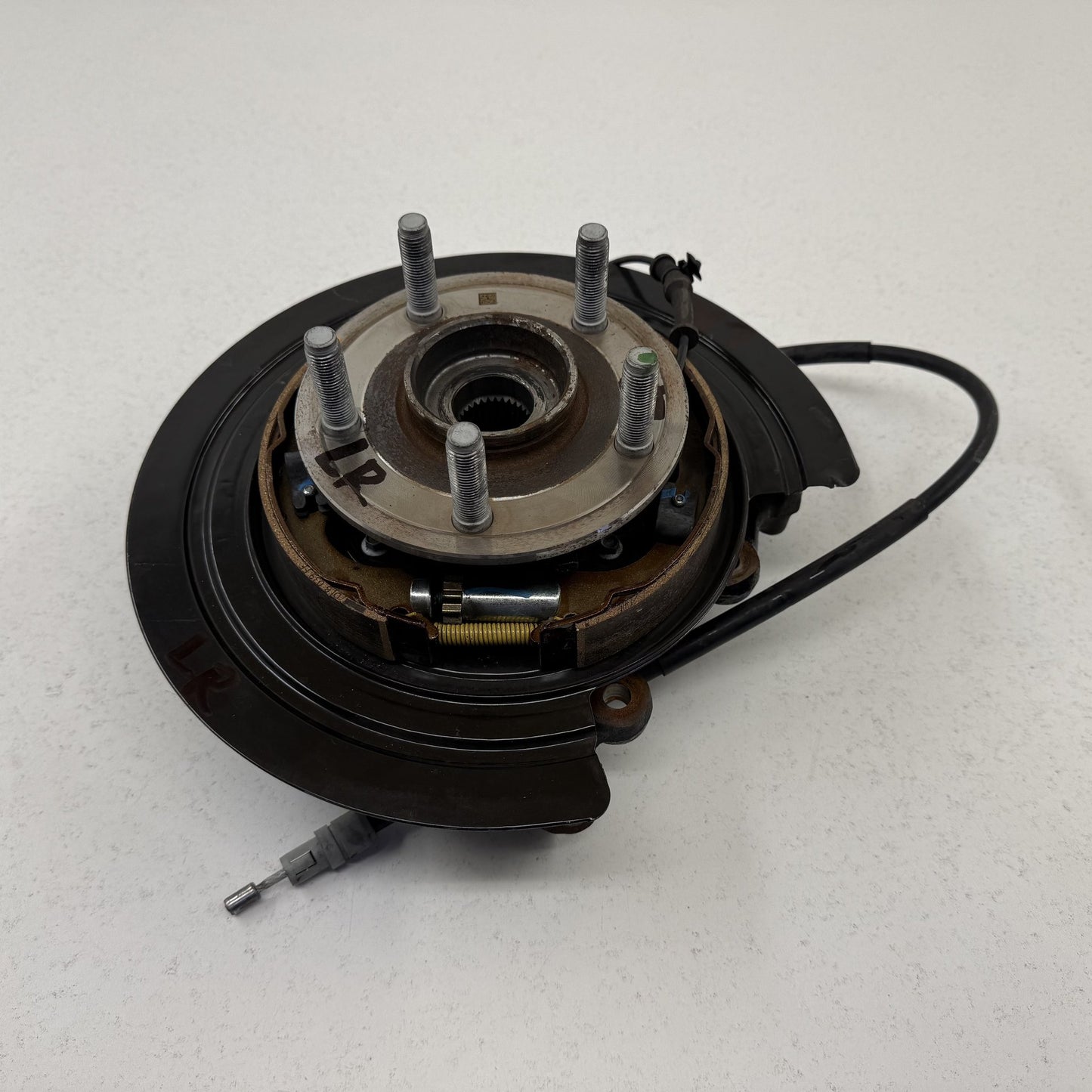 2021-2026 Dodge Durango SRT Left Rear Spindle Knuckle Hub Wheel Bearing OEM