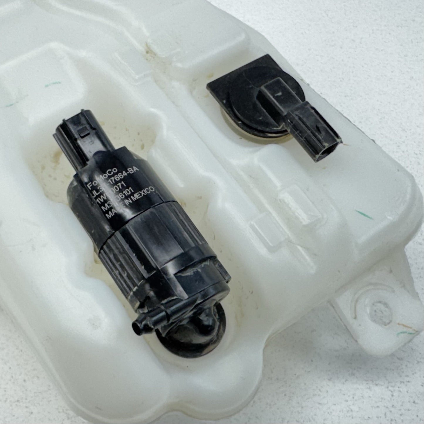 24-26 Ford Mustang Windshield Washer Bottle Reservoir Tank PR3B-17B613-AC OEM