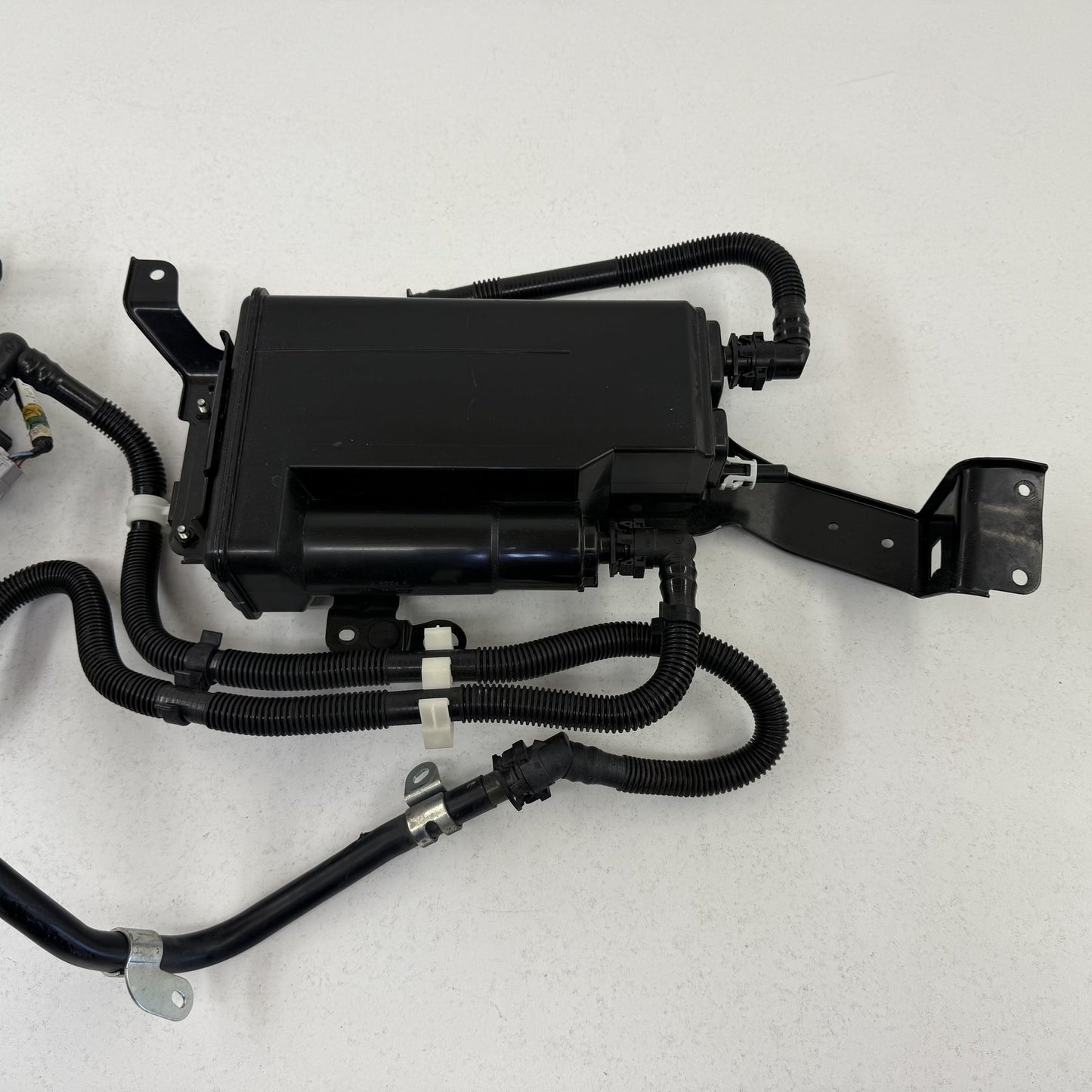 2015-2021 Subaru WRX Or STI Fuel Evap Vapor Charcoal Emission Canister OEM