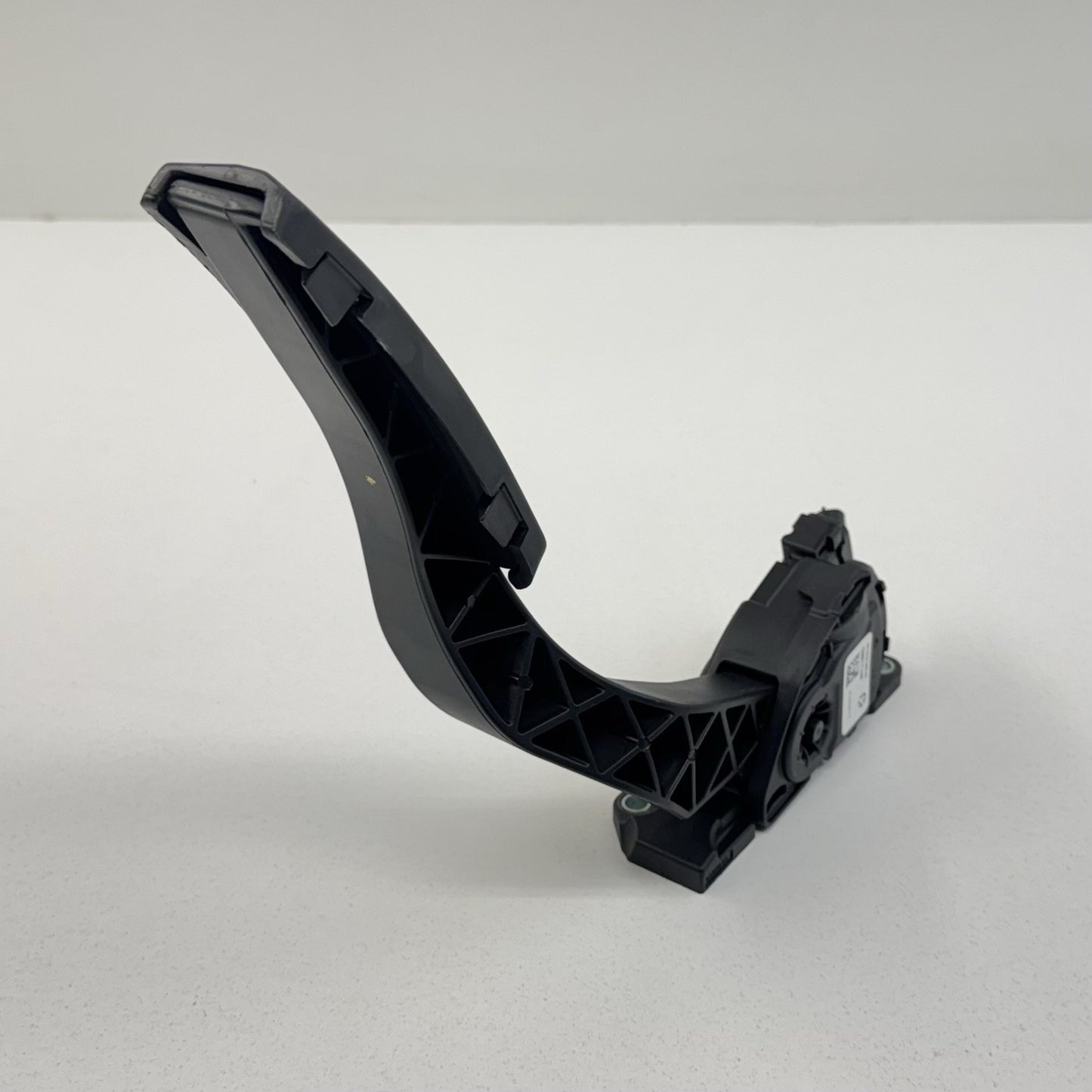 14-24 Maserati Ghibli Gas Pedal Throttle Accelerator Sensor 04861714AF OEM